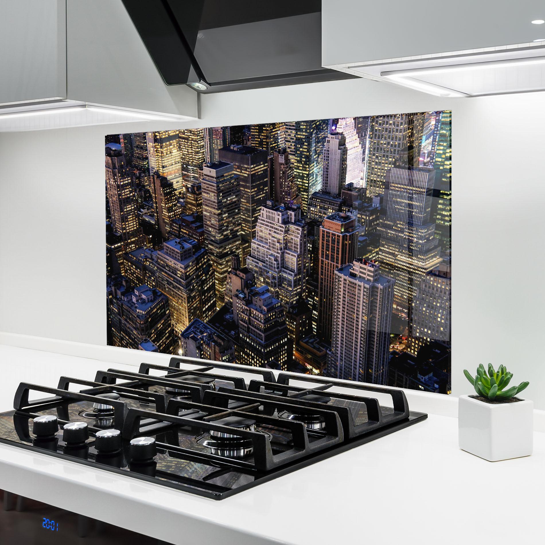 Panou Sticla Bucatarie Blue Gold Skylines mockup 6