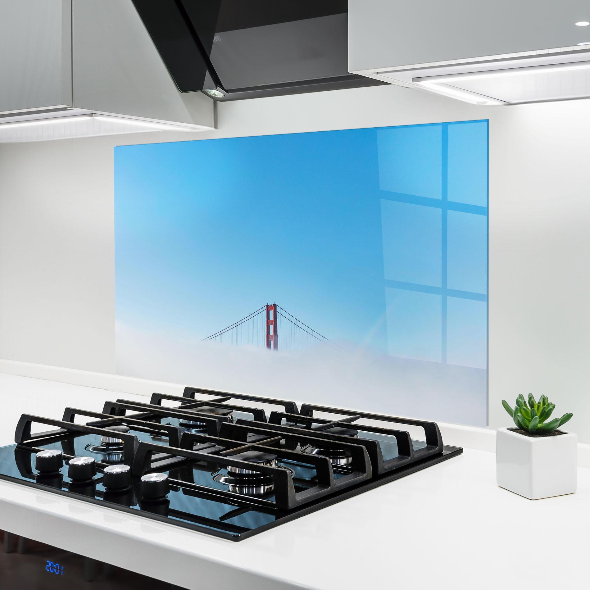 Panou Sticla Bucatarie High Cloud Bridge mockup 6