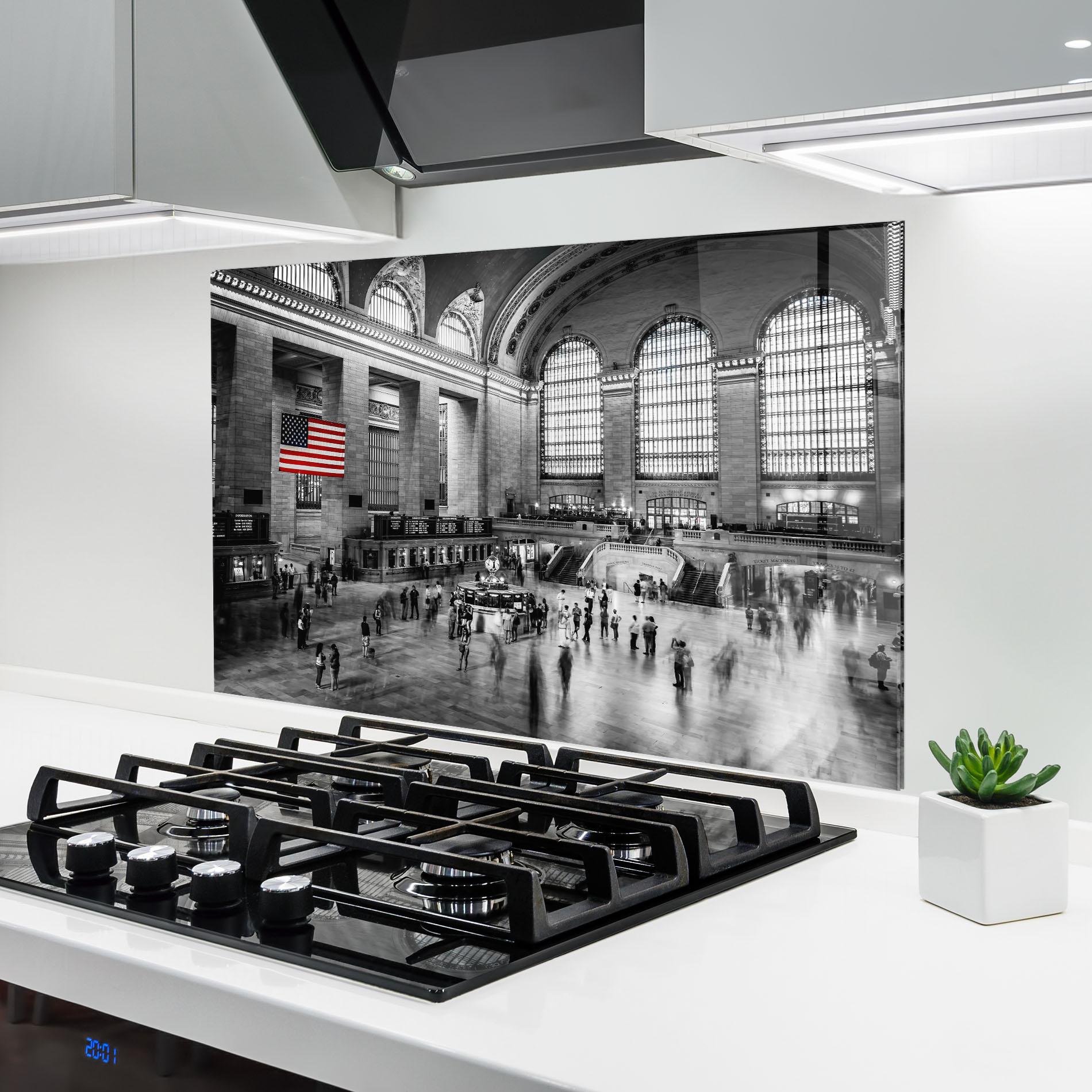 Panou Sticla Bucatarie New York Station mockup 6