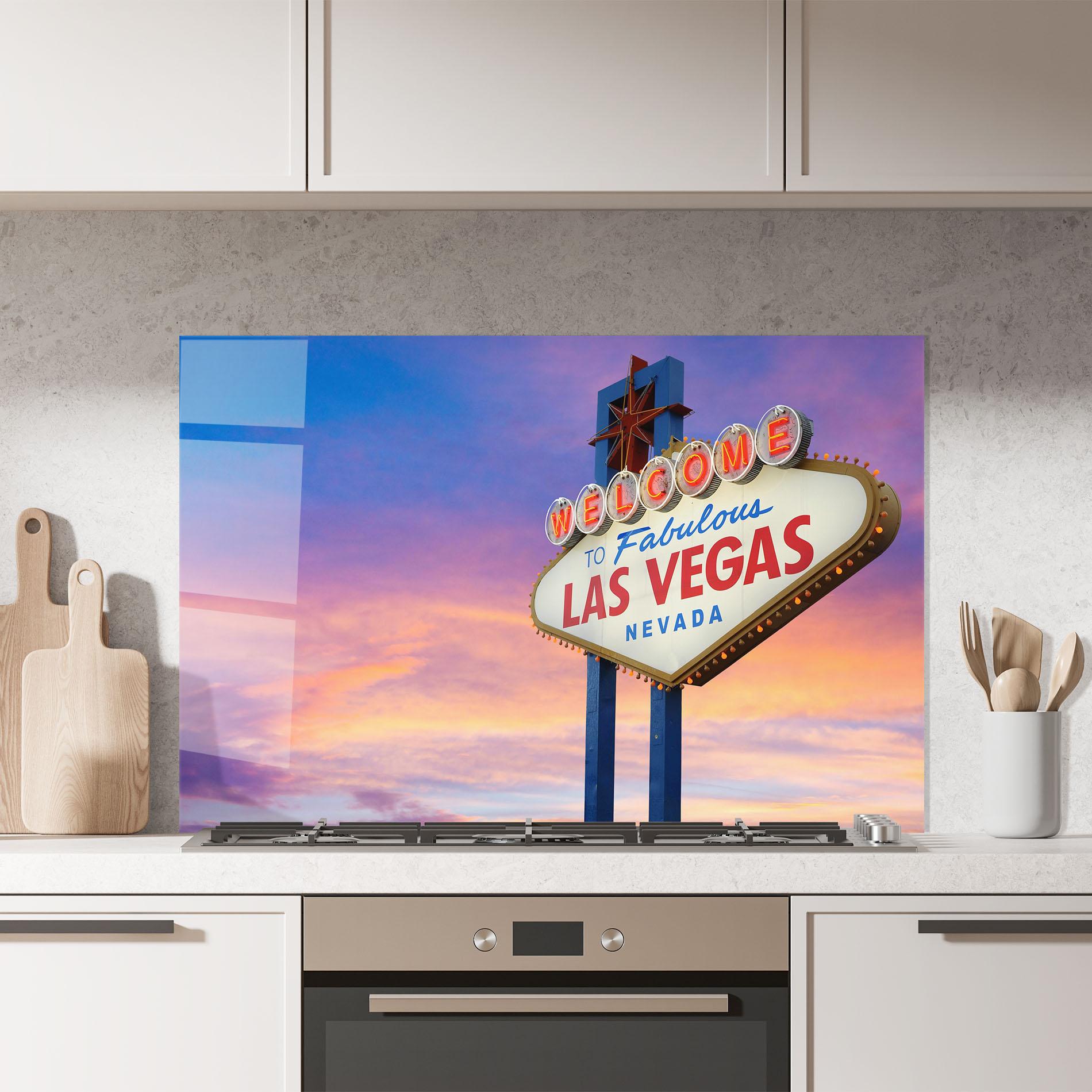 Panou Sticla Bucatarie Las Vegas Sign mockup 7
