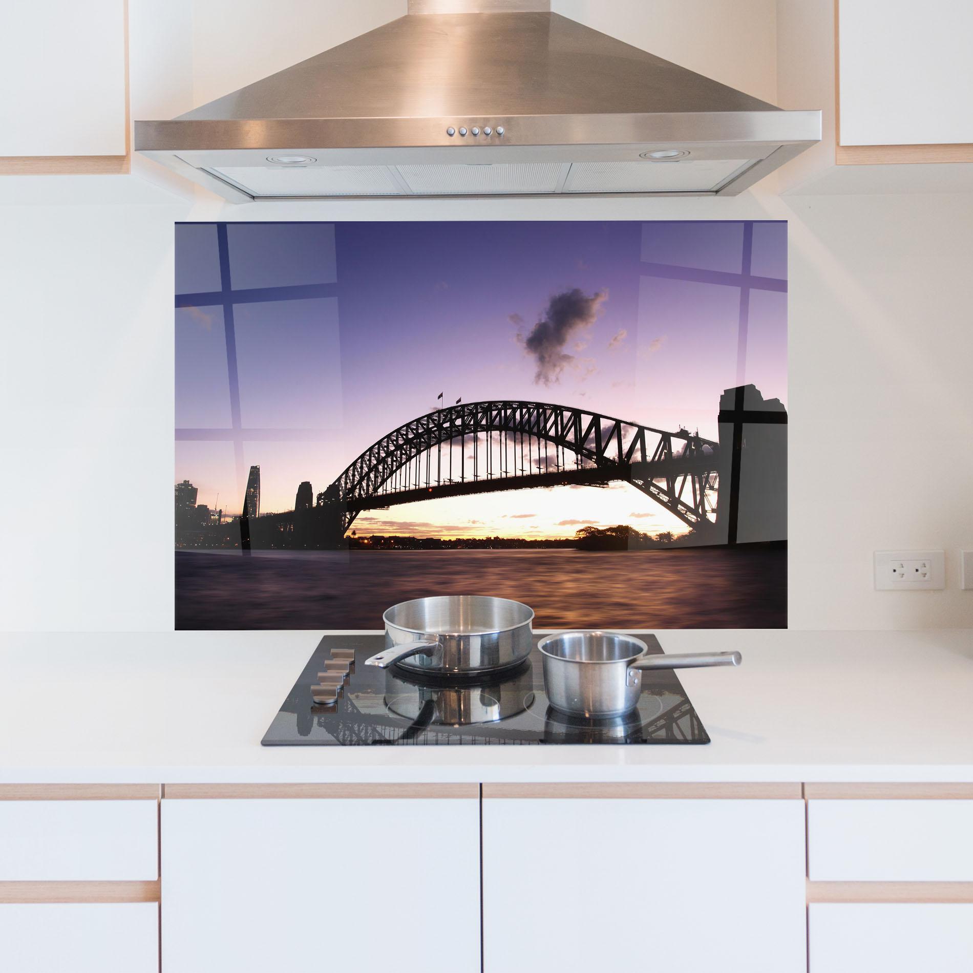 Panou Sticla Bucatarie Purple Sky Sydney mockup 5
