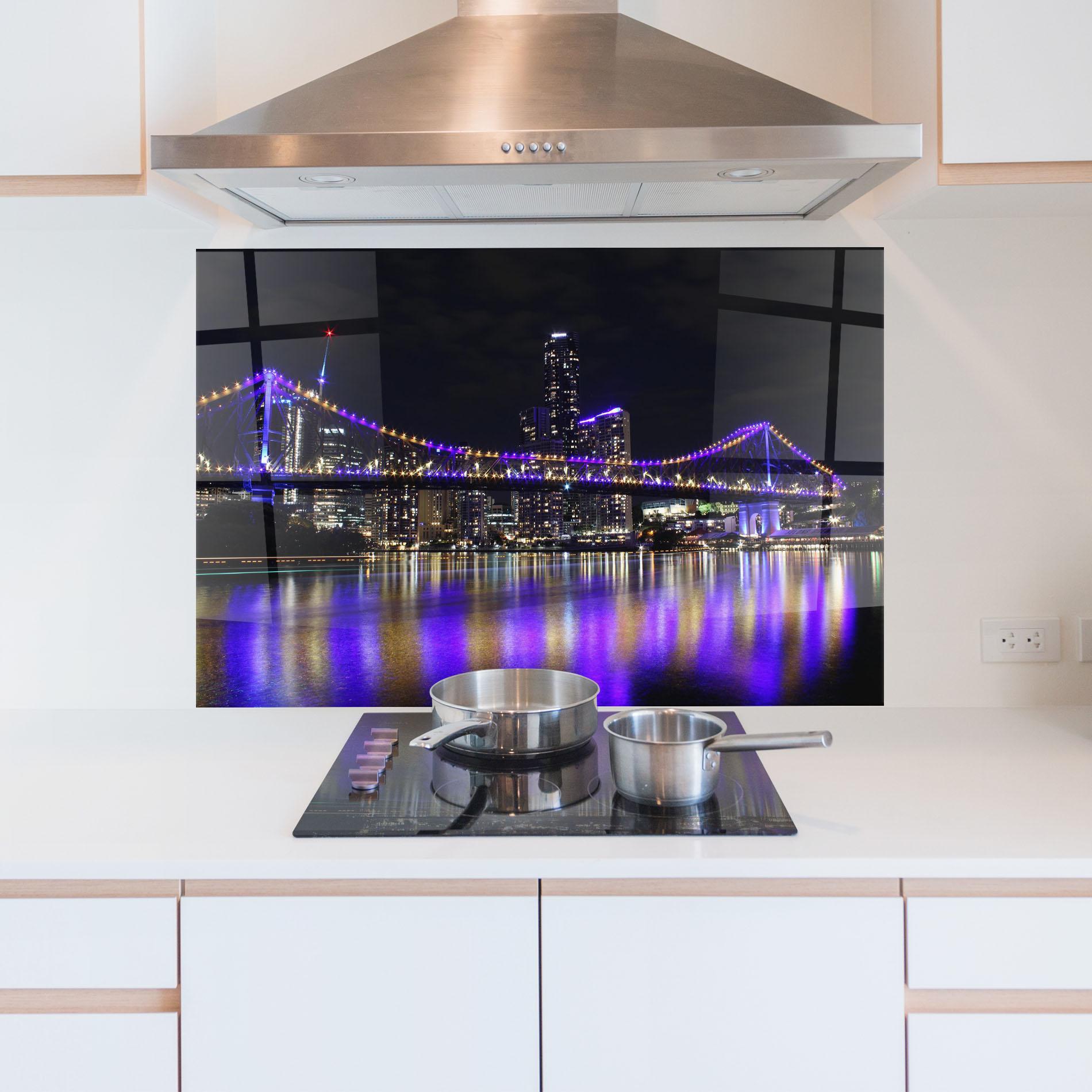 Panou Sticla Bucatarie Story Bridge mockup 5