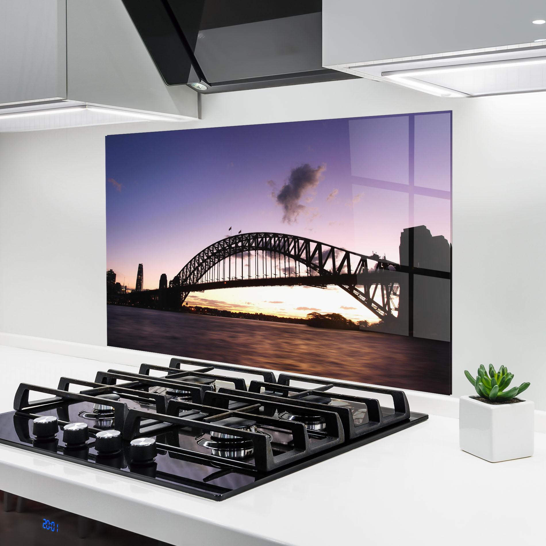 Panou Sticla Bucatarie Purple Sky Sydney mockup 6