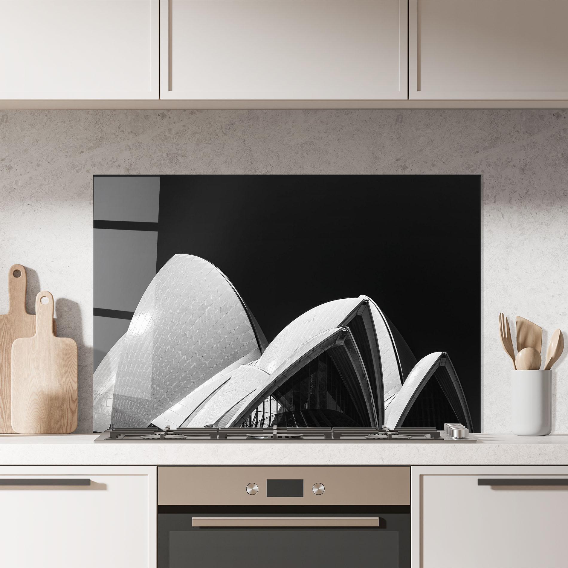 Panou Sticla Bucatarie Opera House Close Up mockup 7