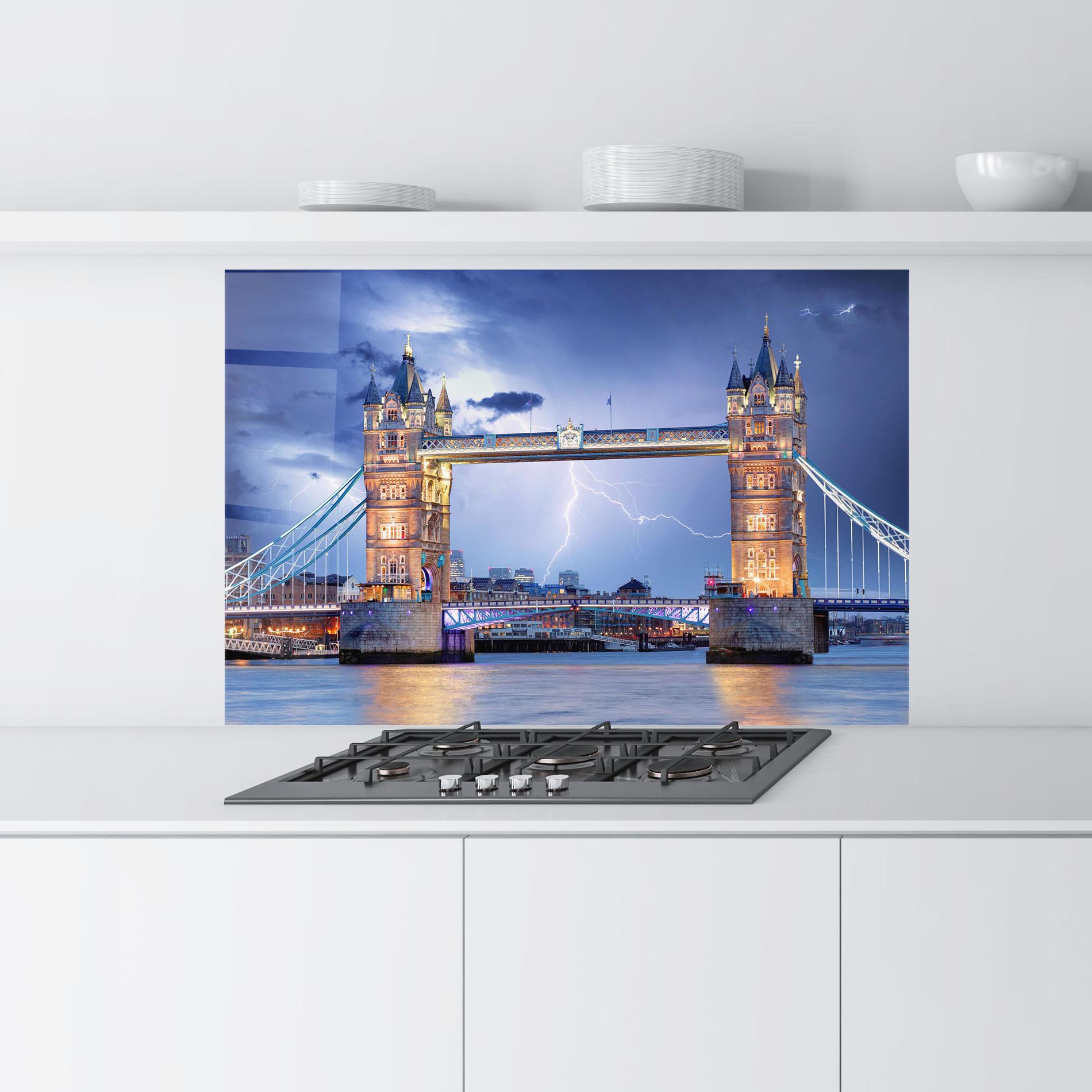 Panou Sticla Bucatarie London Tower Bridge mockup 9
