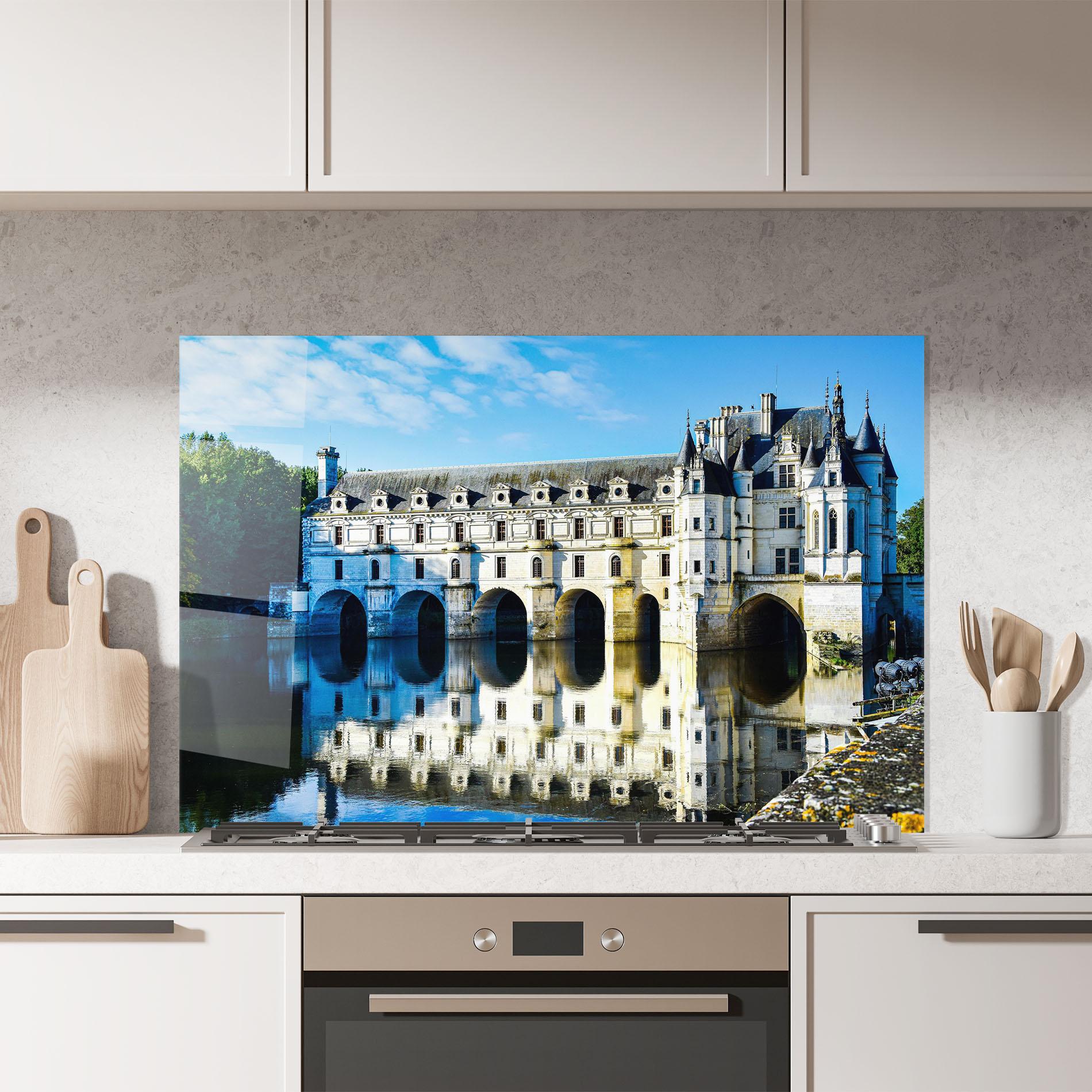 Panou Sticla Bucatarie White Building Reflection mockup 7