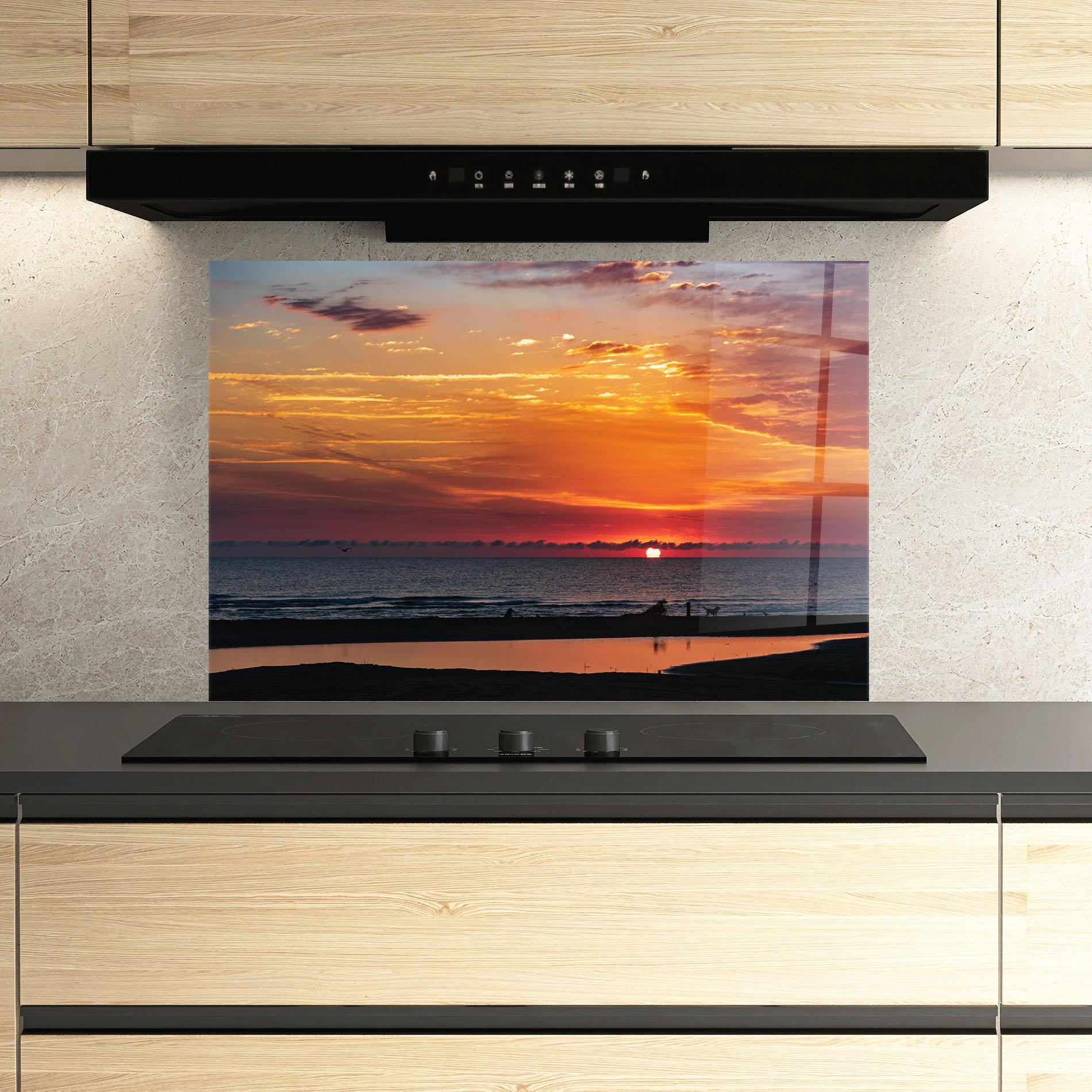 Panou Sticla Bucatarie Colorful Sunrise Sea mockup 3