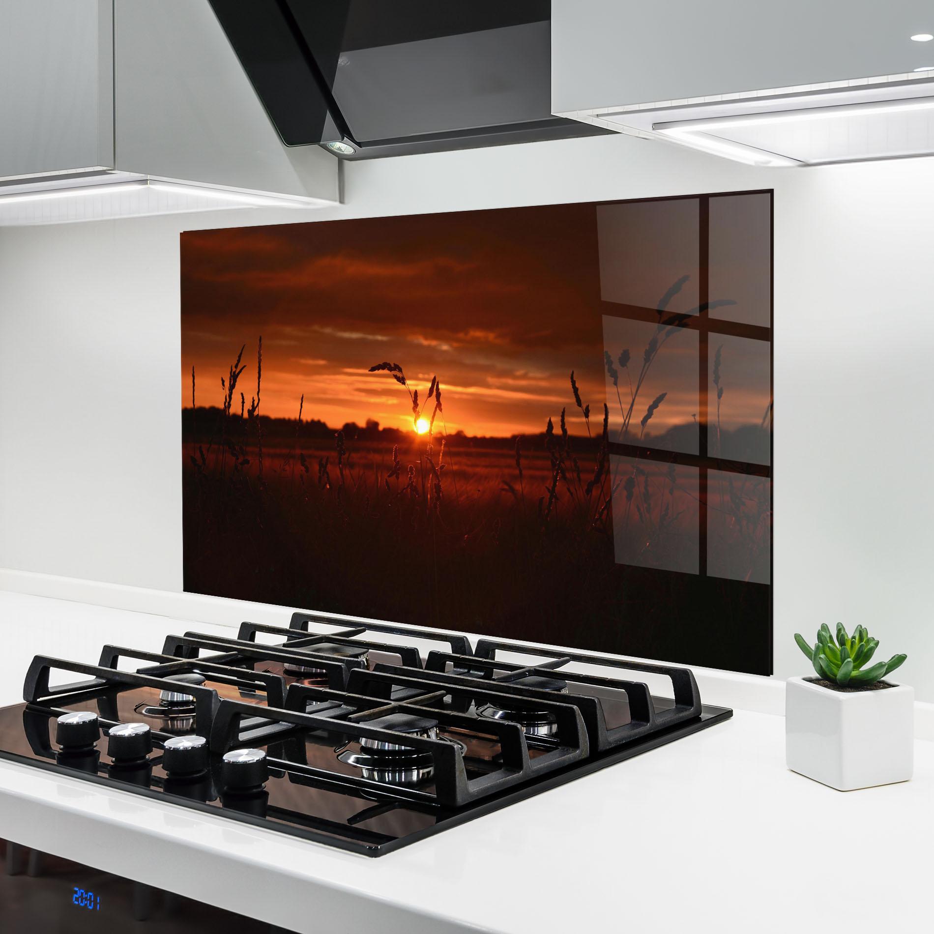 Panou Sticla Bucatarie Field Shilouette mockup 6