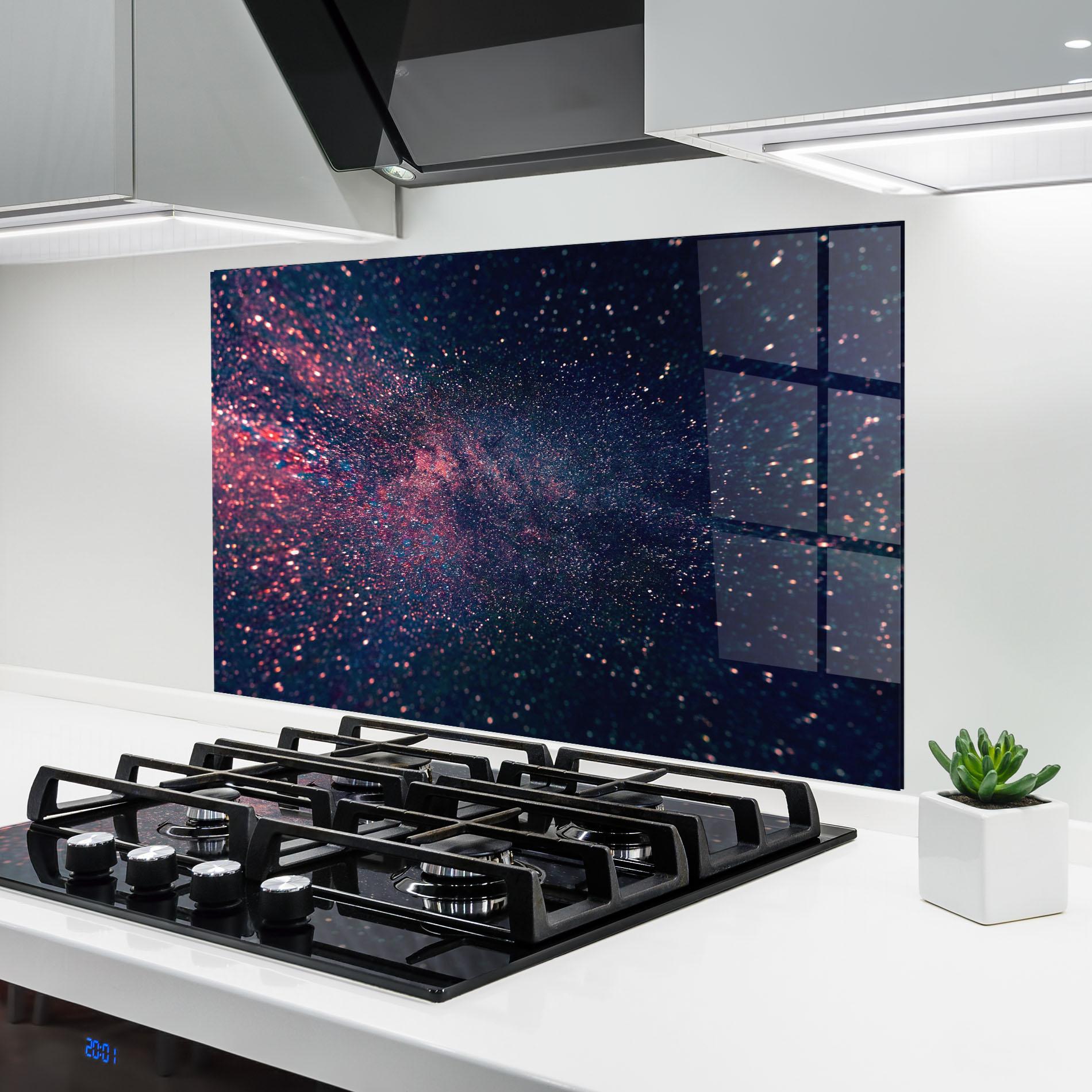 Panou Sticla Bucatarie Purple Spark mockup 6