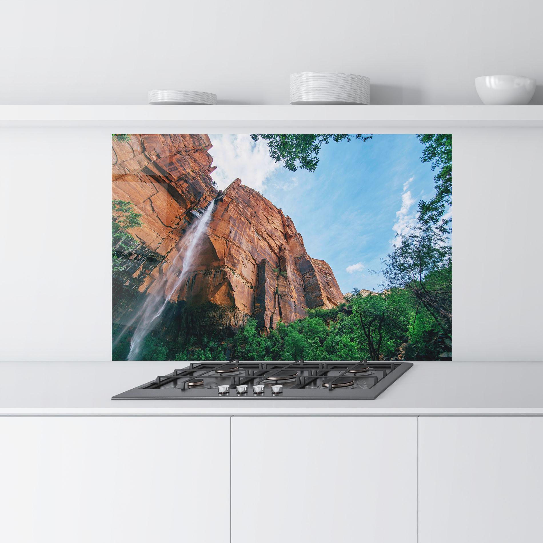 Panou Sticla Bucatarie Nature Pretty Waterfall mockup 9