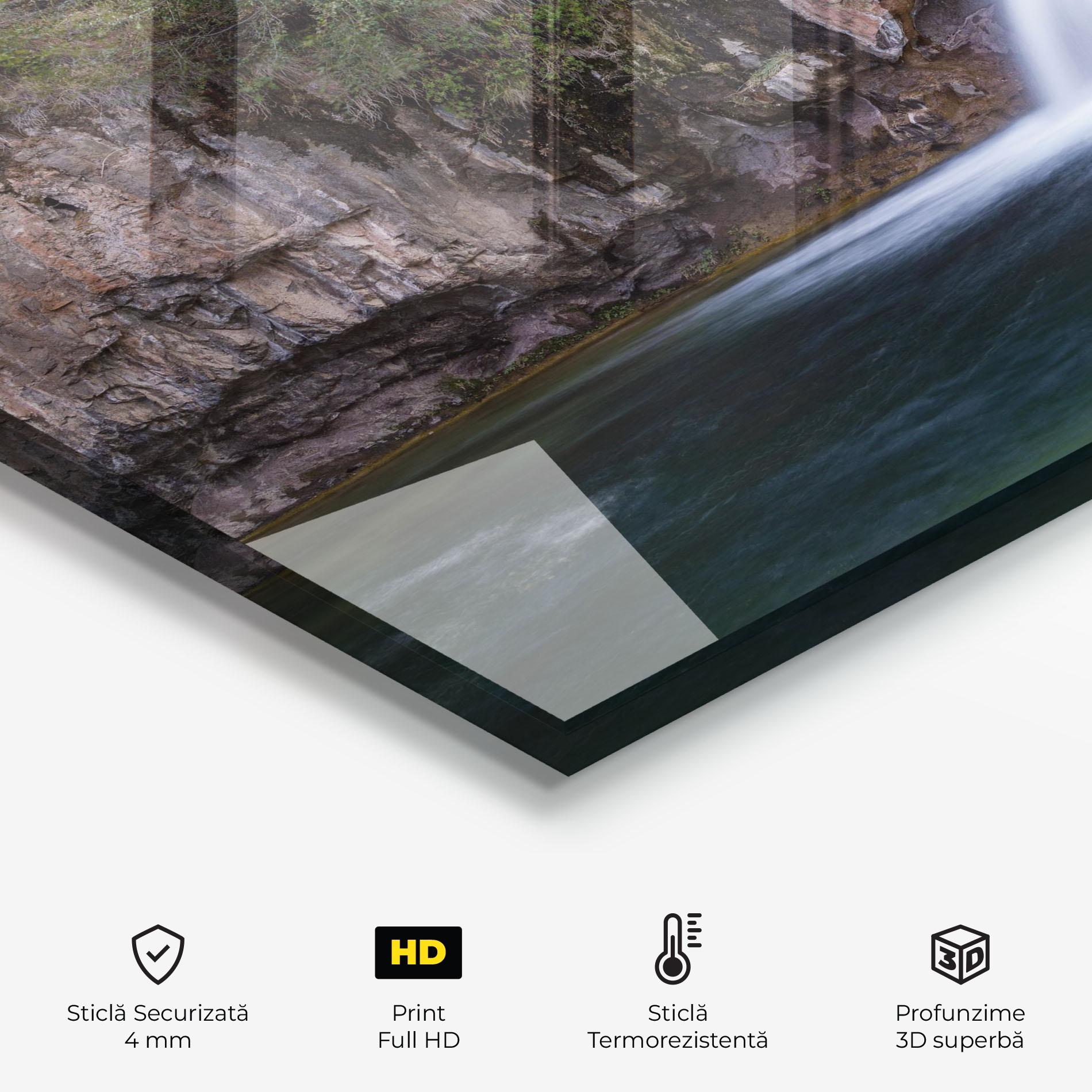 Panou Sticla Bucatarie White Waterfall mockup 2