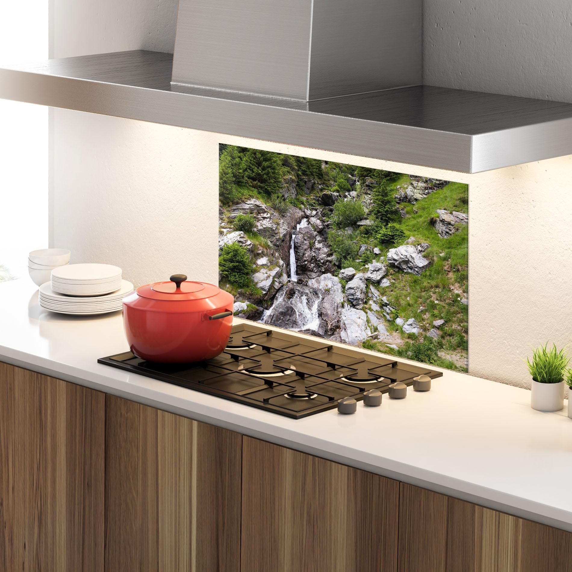 Panou Sticla Bucatarie Small Waterfall mockup 4