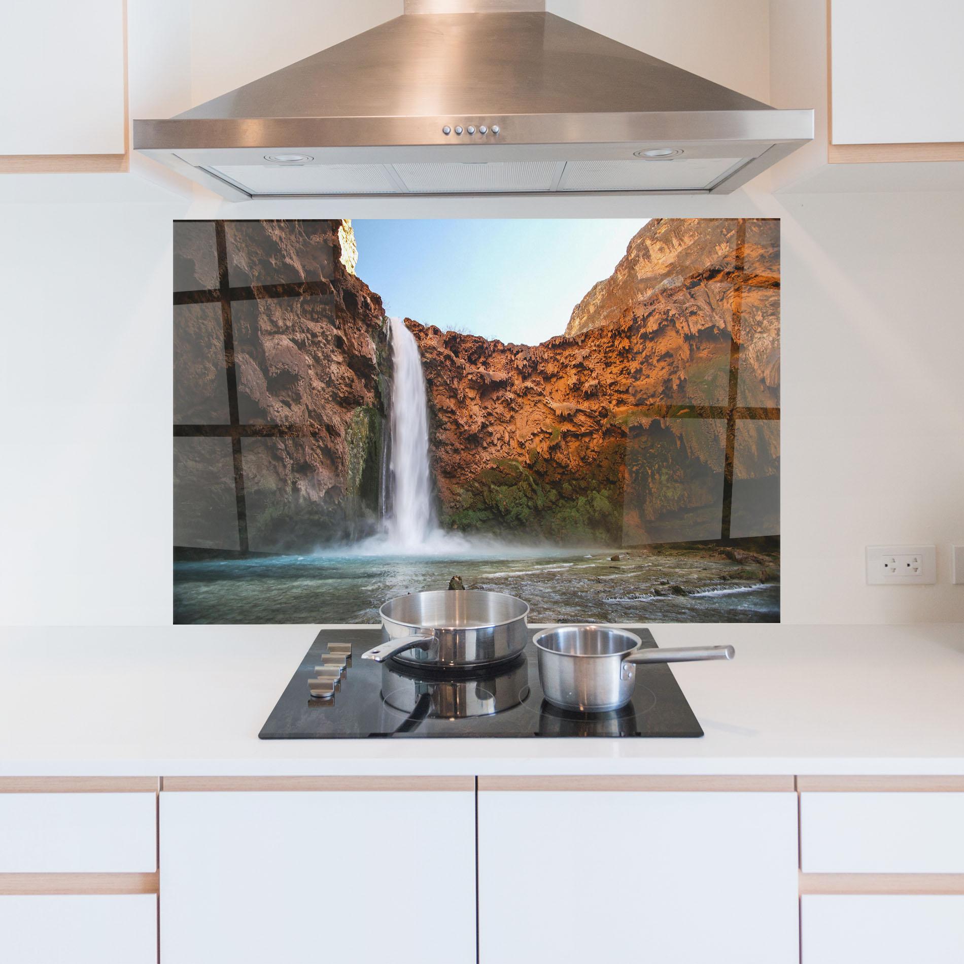 Panou Sticla Bucatarie Orange Wall Waterfall mockup 5