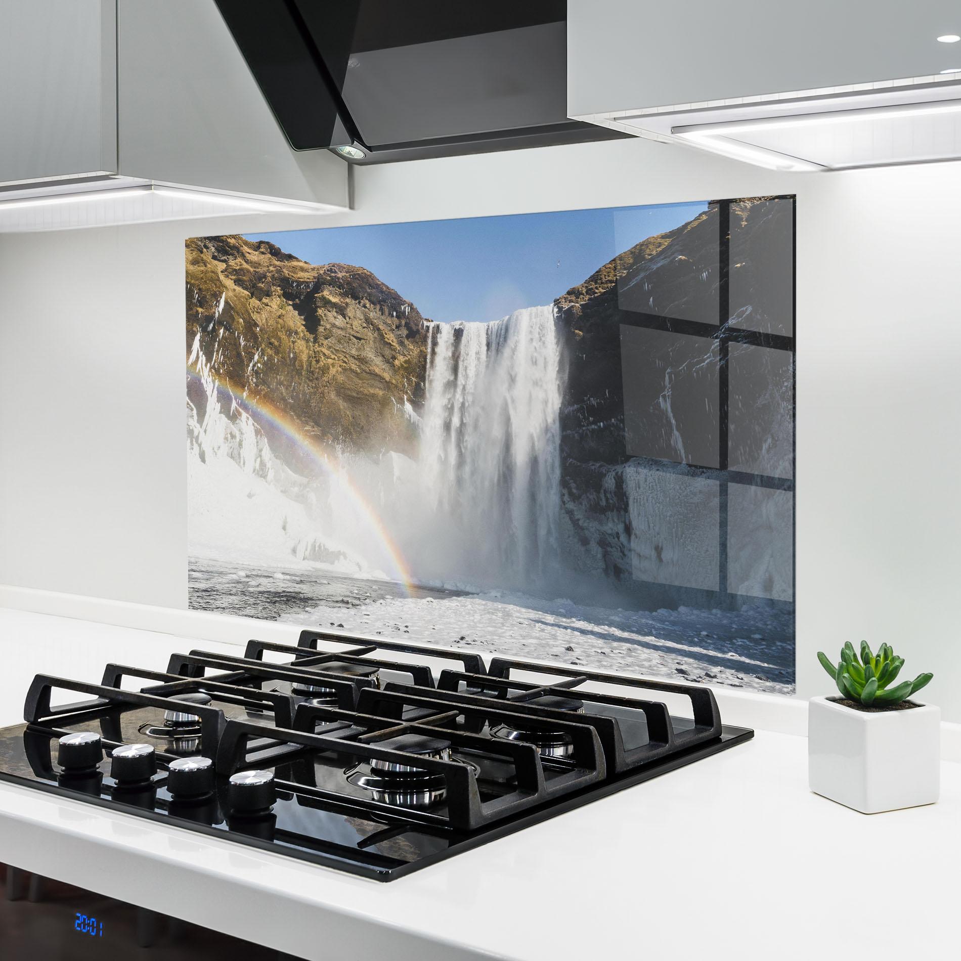 Panou Sticla Bucatarie Rainbow Waterfall mockup 6