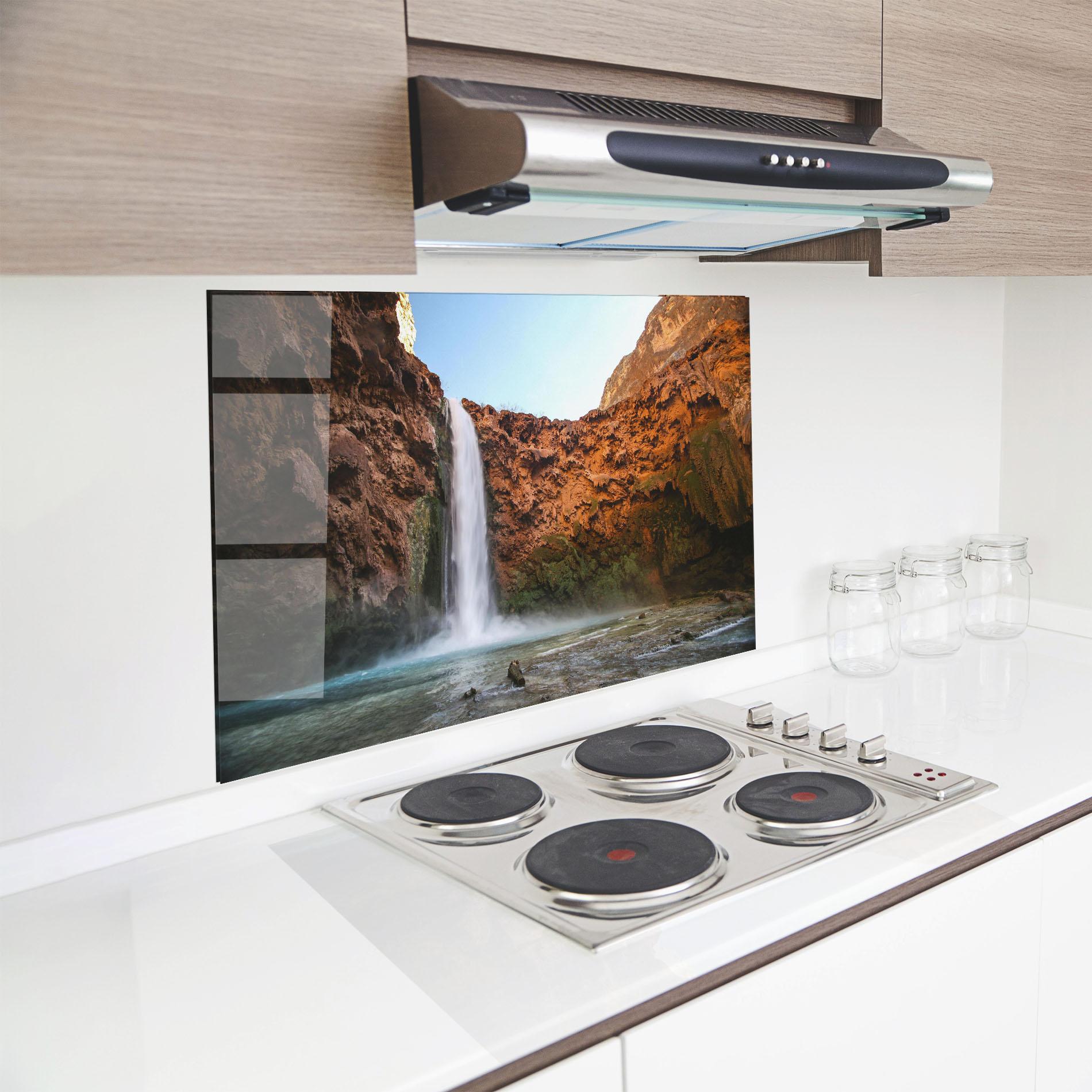 Panou Sticla Bucatarie Orange Wall Waterfall mockup 8