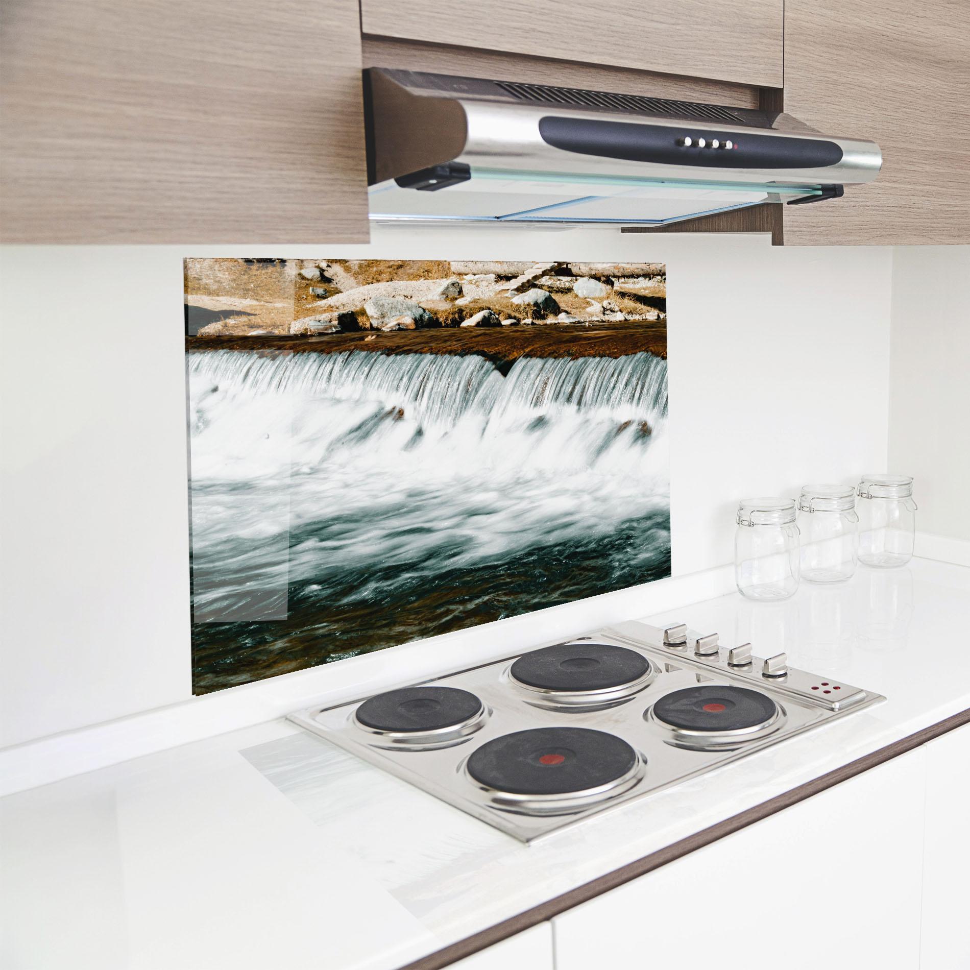 Panou Sticla Bucatarie Small Pretty Waterfall mockup 8