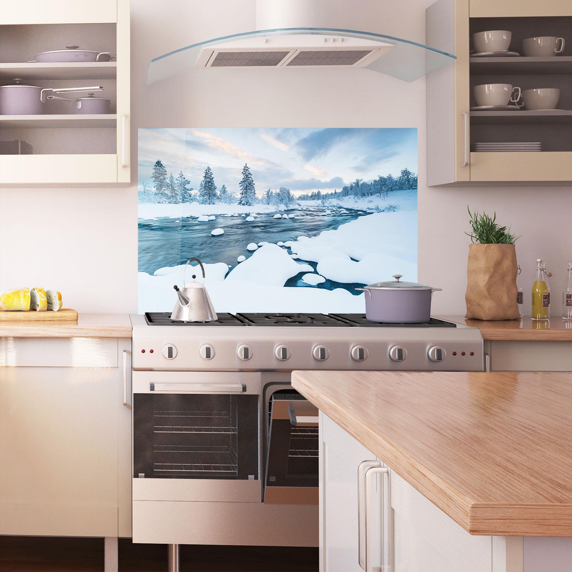 Panou Sticla Bucatarie Winter River mockup 1