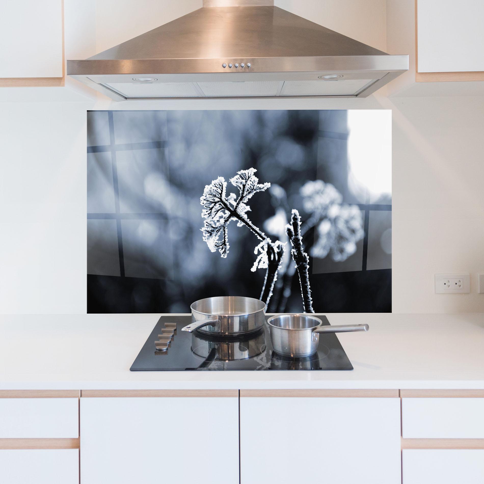 Panou Sticla Bucatarie Winter Plant mockup 5