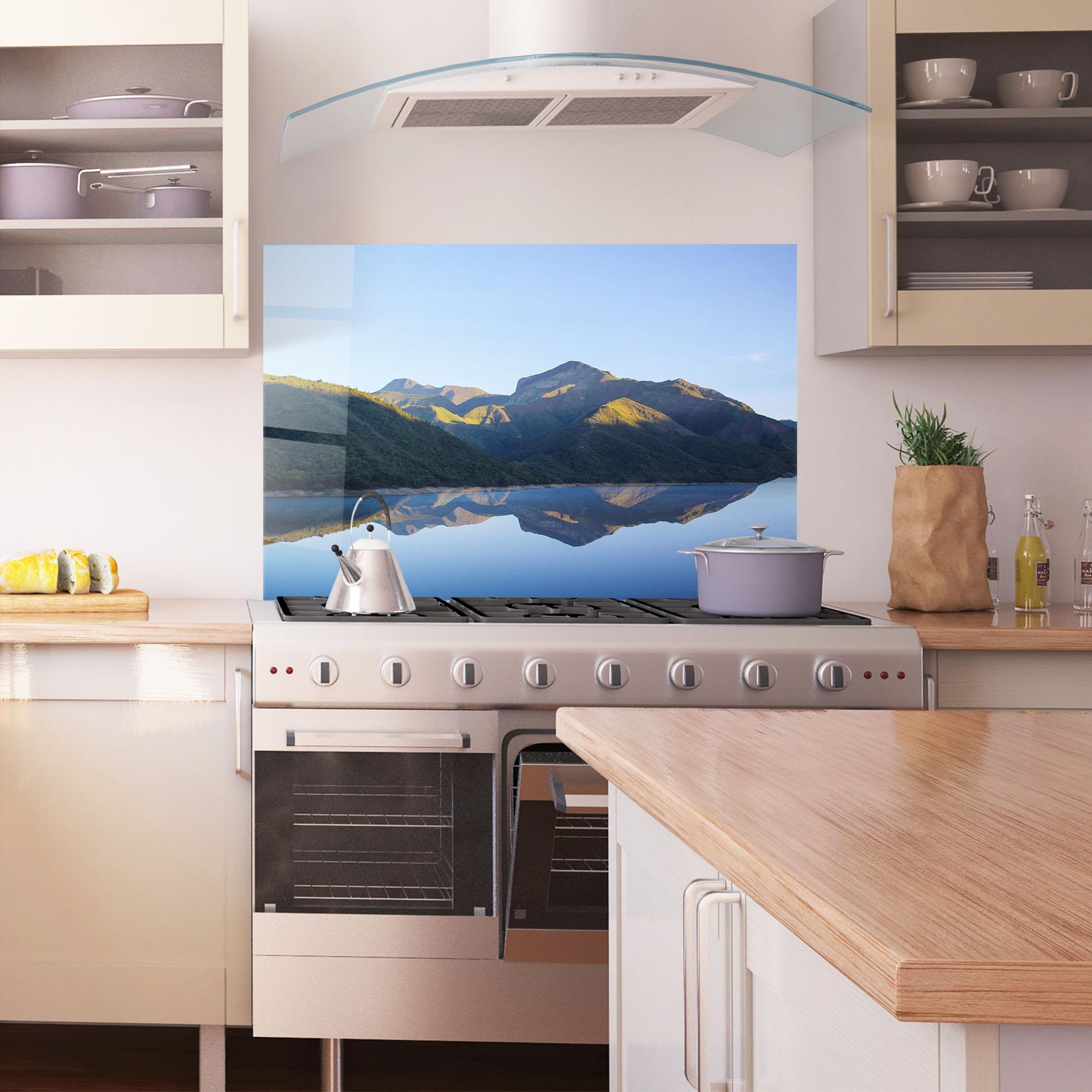 Panou Sticla Bucatarie Blue Nice Lake mockup 1