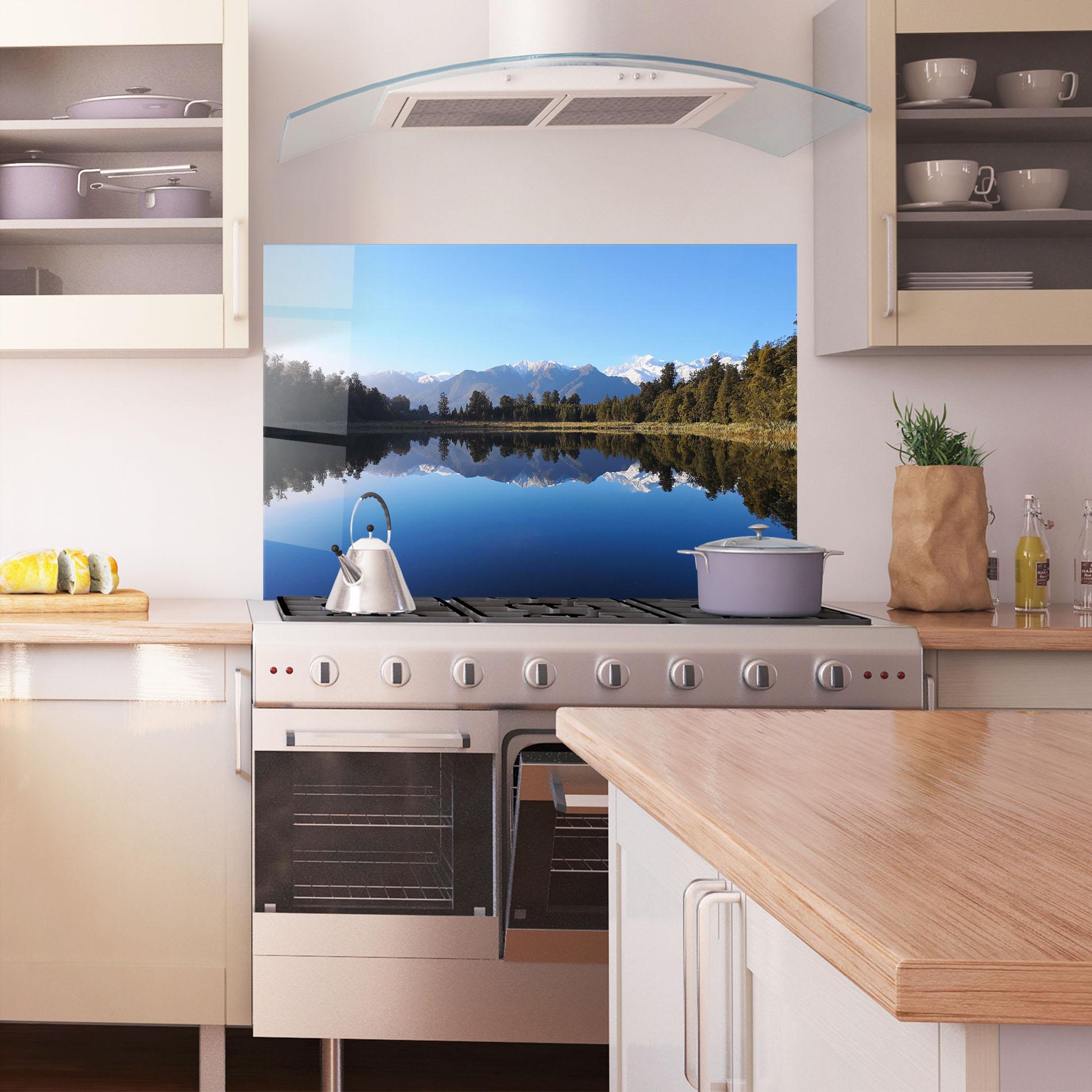 Panou Sticla Bucatarie Forest View Lake mockup 1