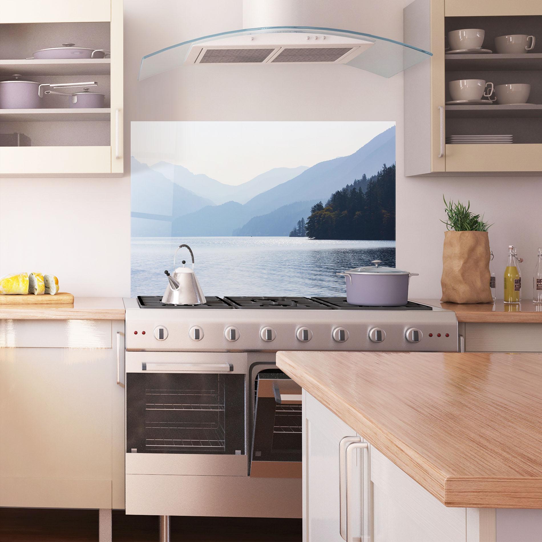 Panou Sticla Bucatarie Grey Lake View mockup 1