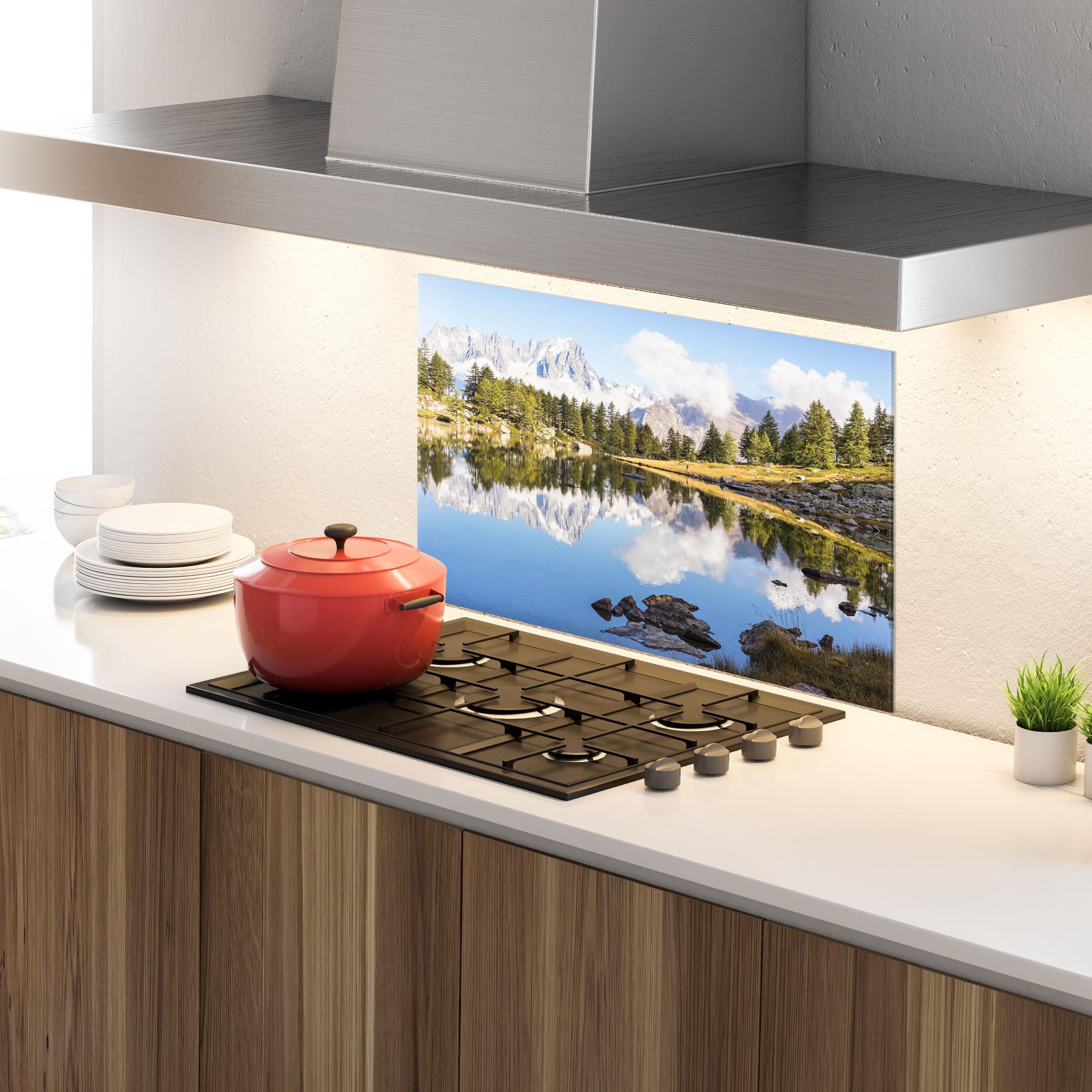 Panou Sticla Bucatarie Mountain Reflection mockup 4