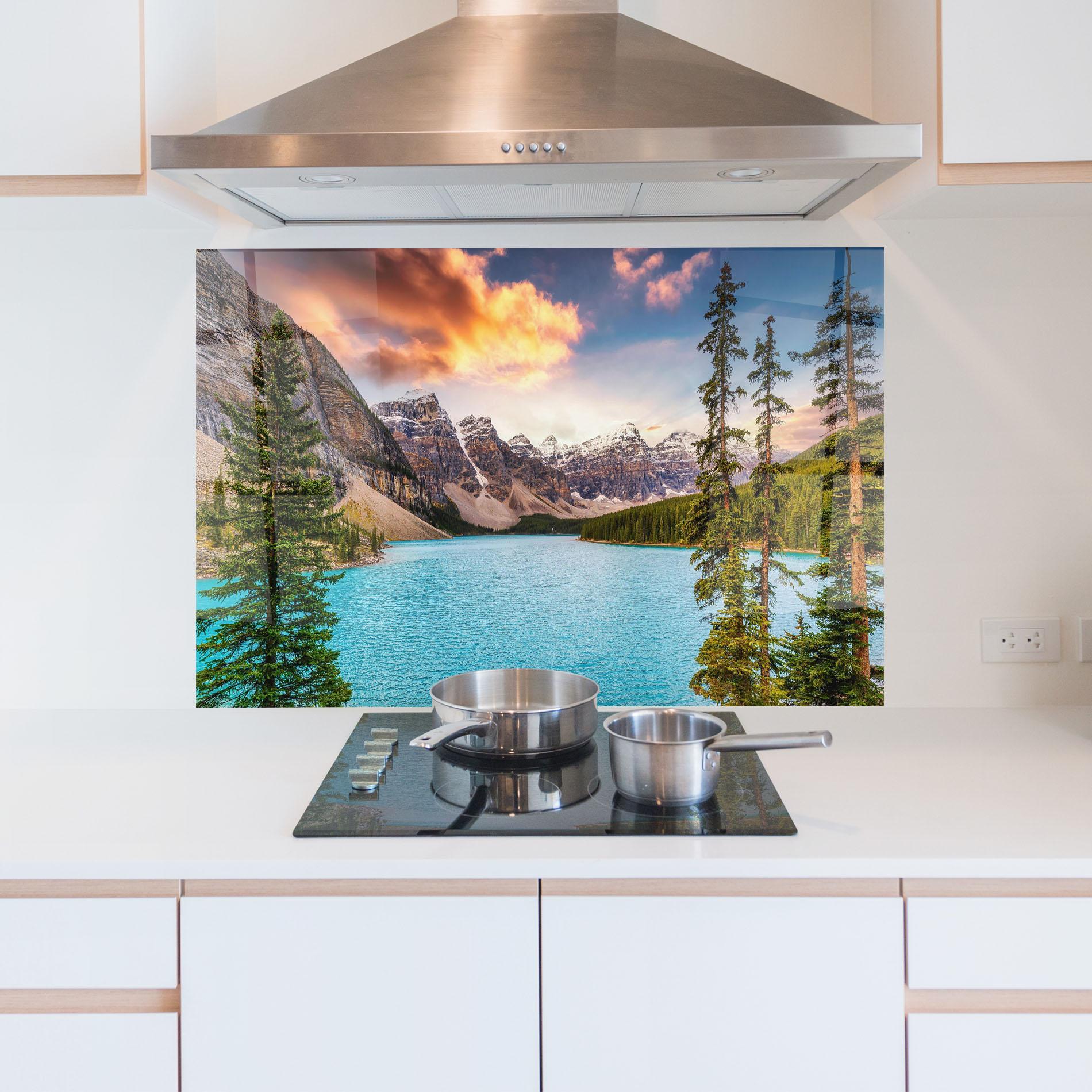 Panou Sticla Bucatarie Blue Magic Lake mockup 5