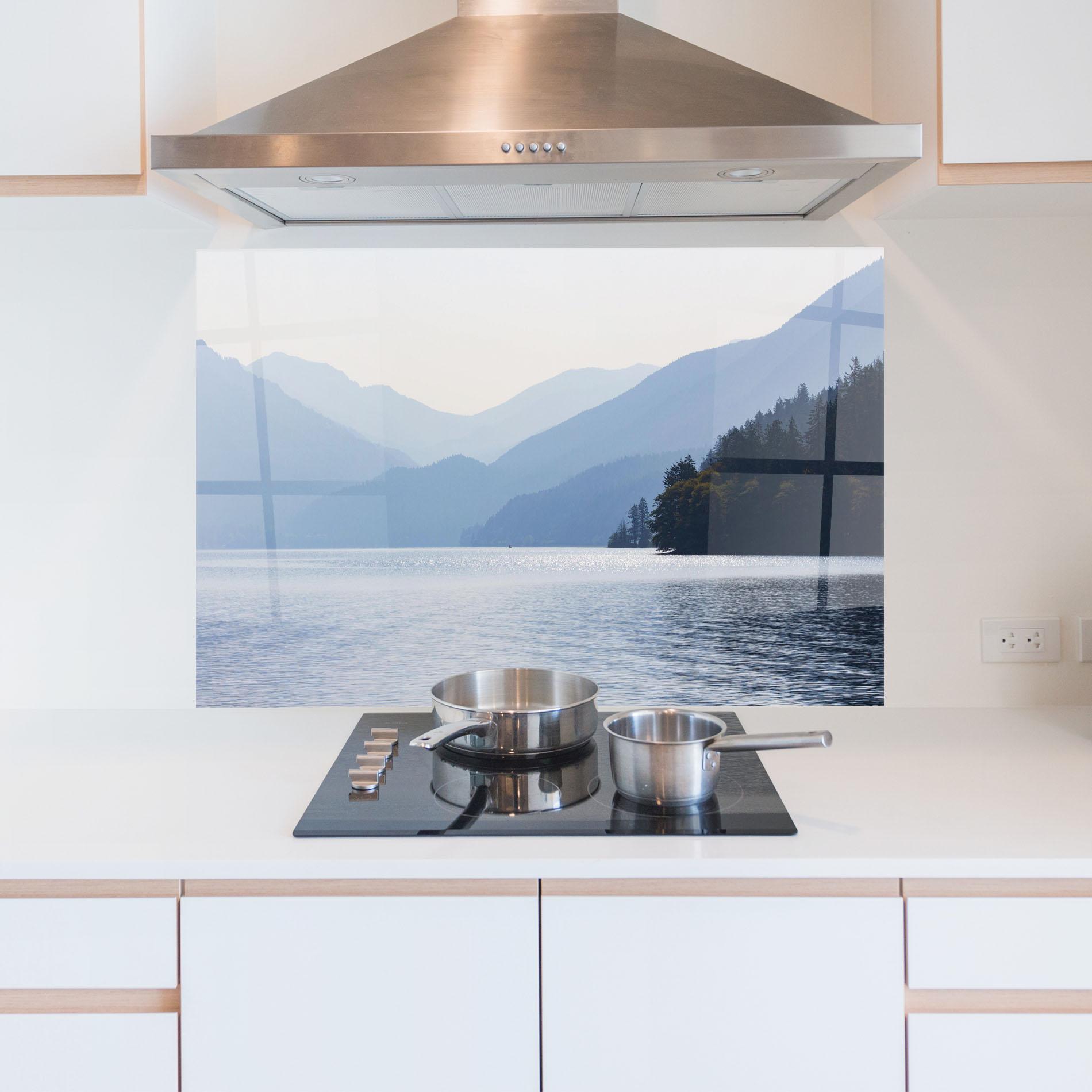 Panou Sticla Bucatarie Grey Lake View mockup 5