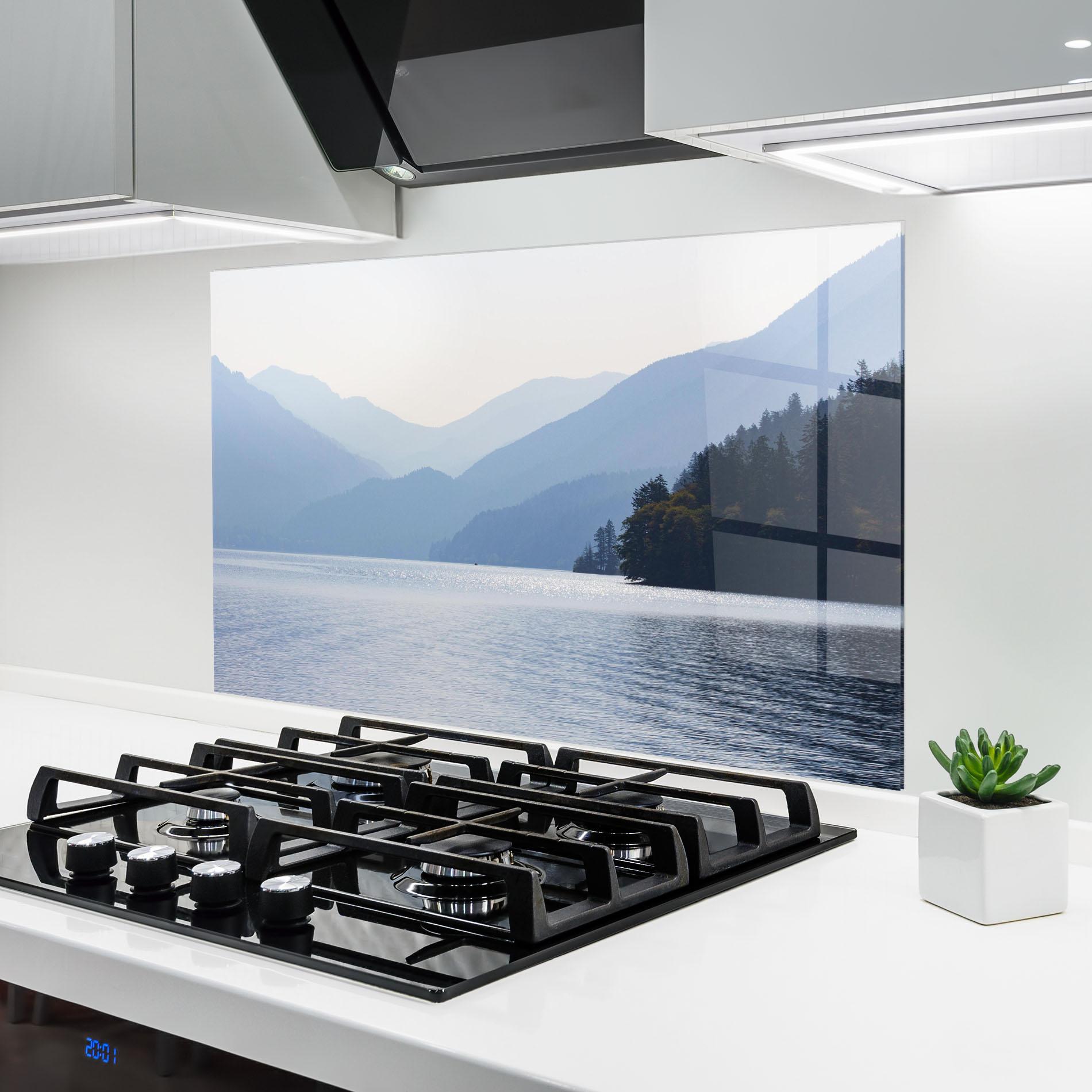 Panou Sticla Bucatarie Grey Lake View mockup 6