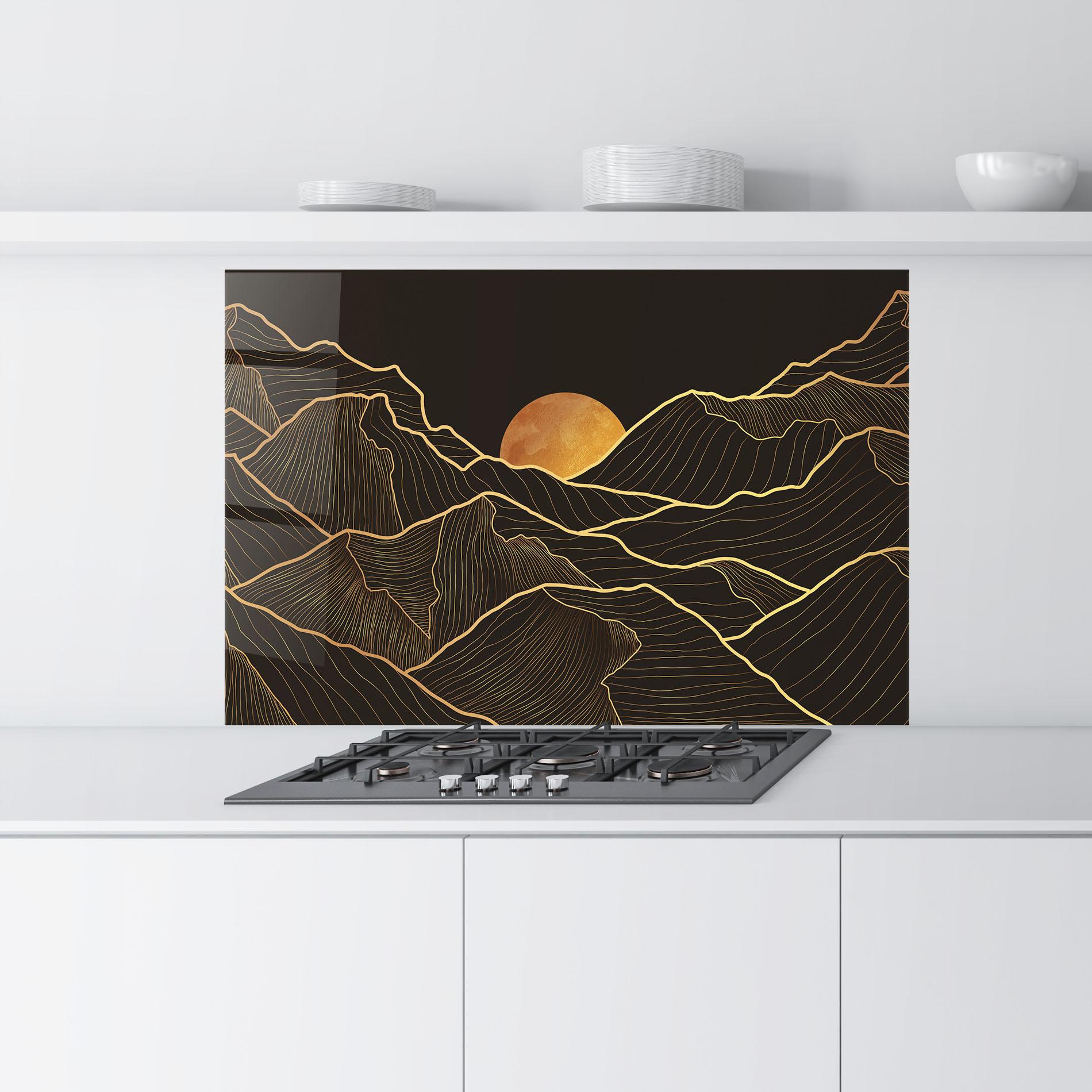 Panou Sticla Bucatarie Black Gold Mountains mockup 9