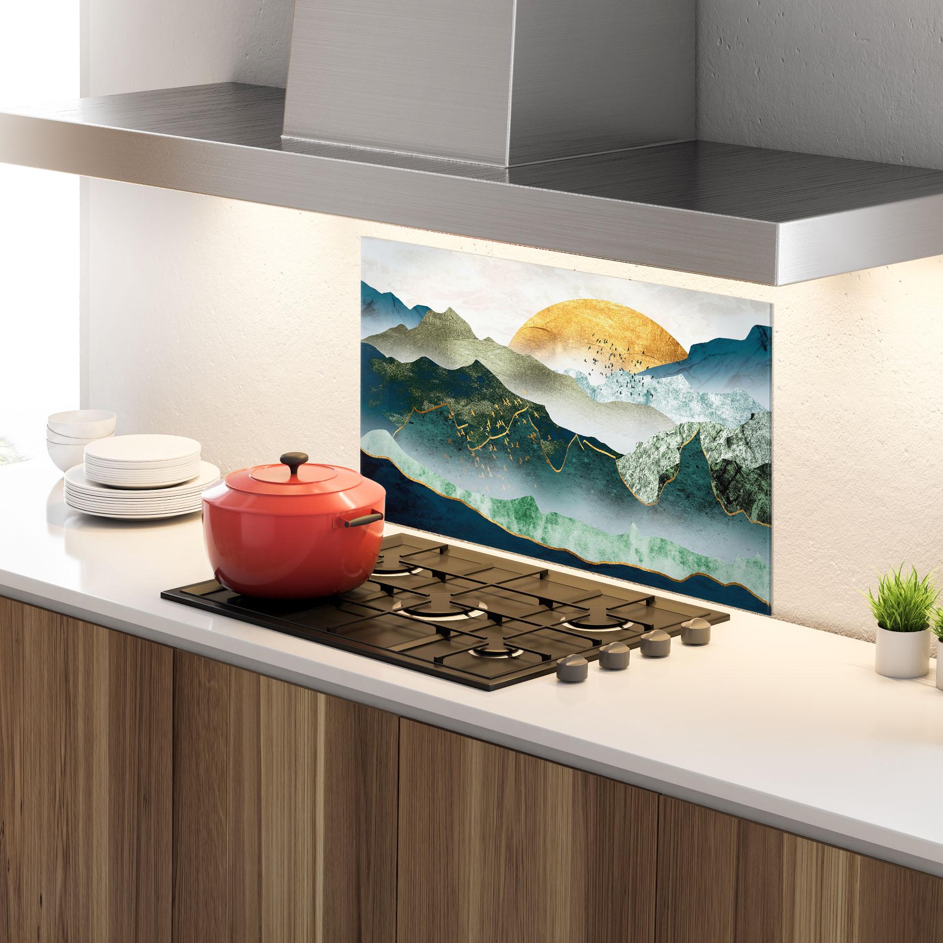 Panou Sticla Bucatarie Golden Mountains mockup 4