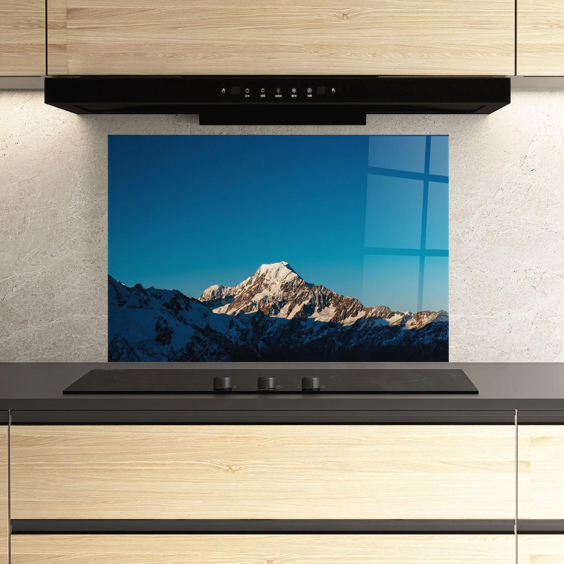 Panou Sticla Bucatarie Blue Snowy Mountain mockup 3