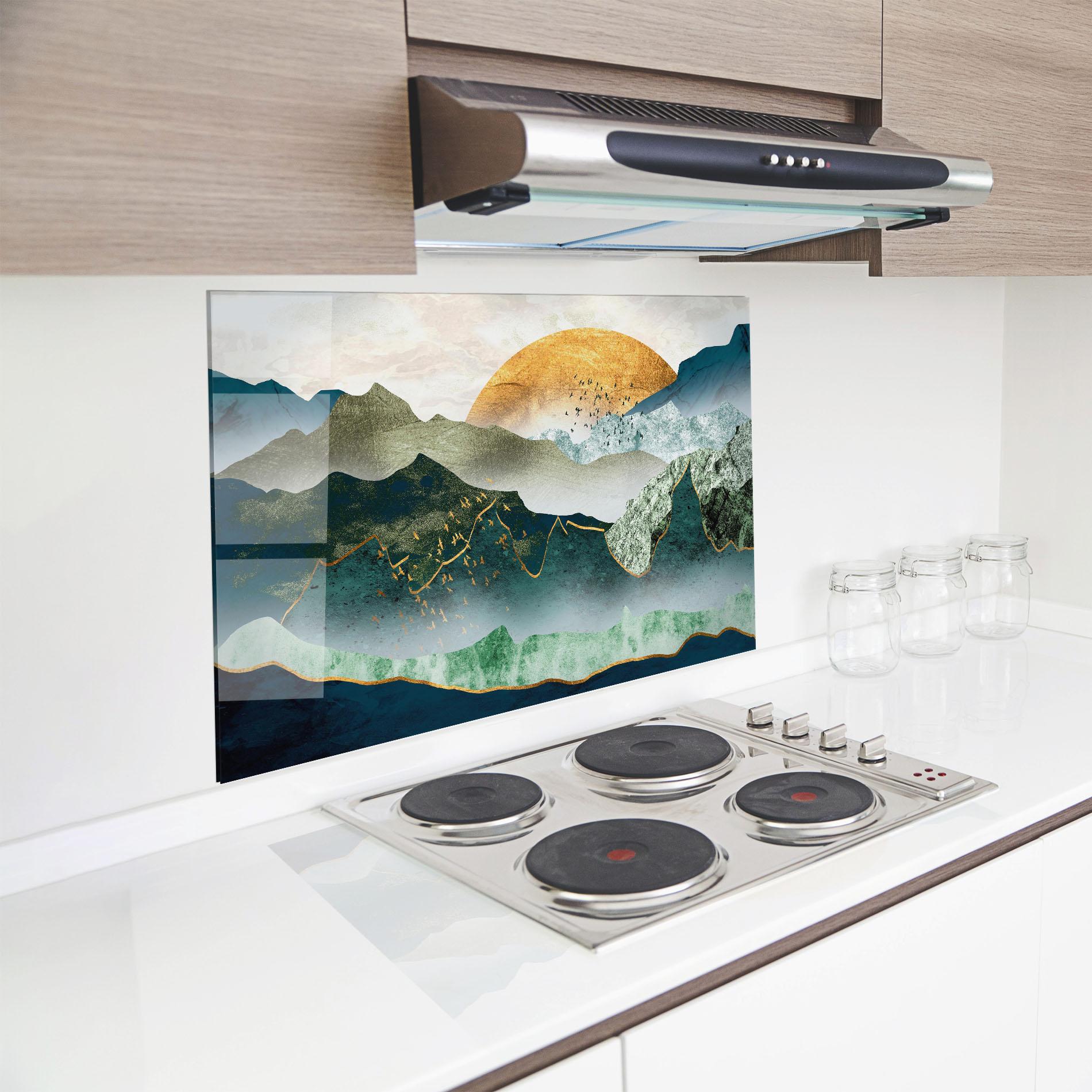 Panou Sticla Bucatarie Golden Mountains mockup 8