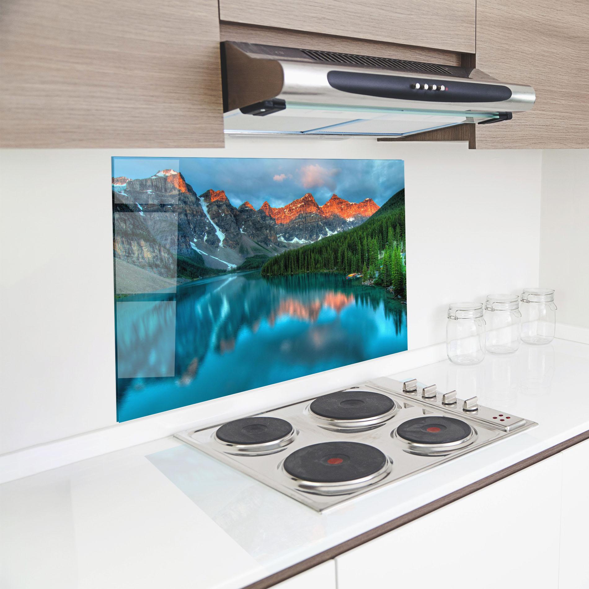 Panou Sticla Bucatarie Lake Reflection mockup 8