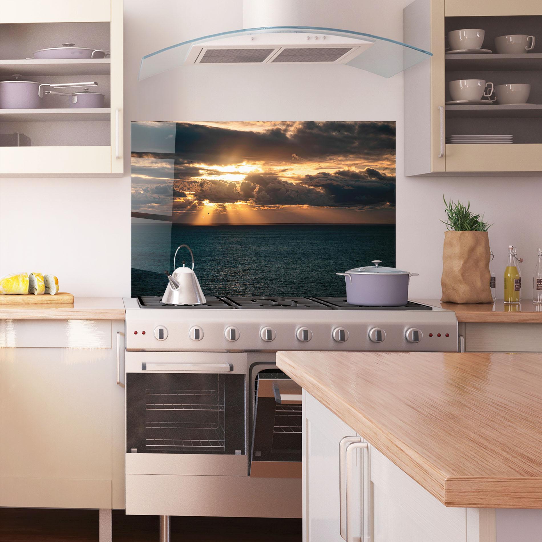 Panou Sticla Bucatarie Cloudy Sunrise mockup 1