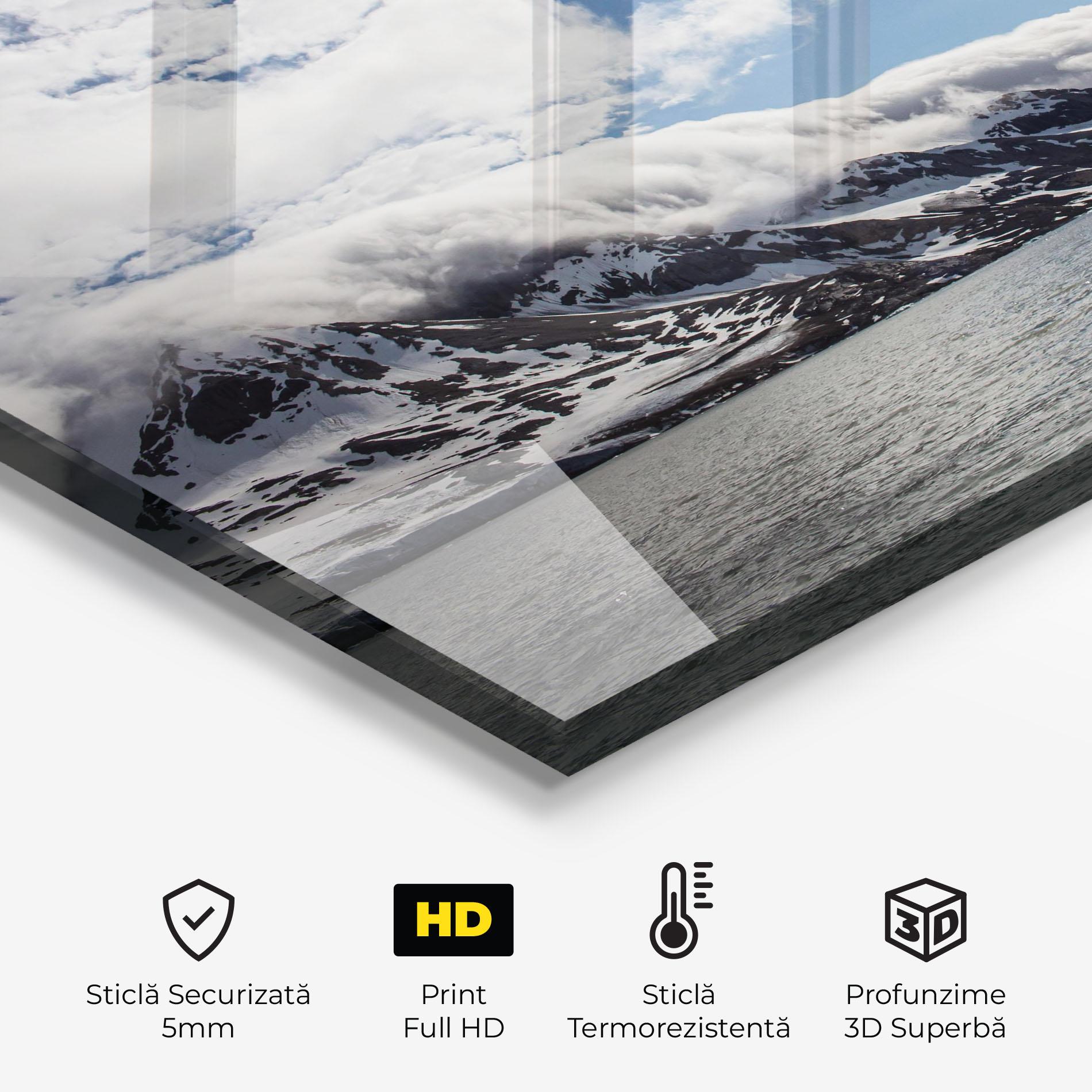 Panou Sticla Bucatarie Clouds Over Ice mockup 2