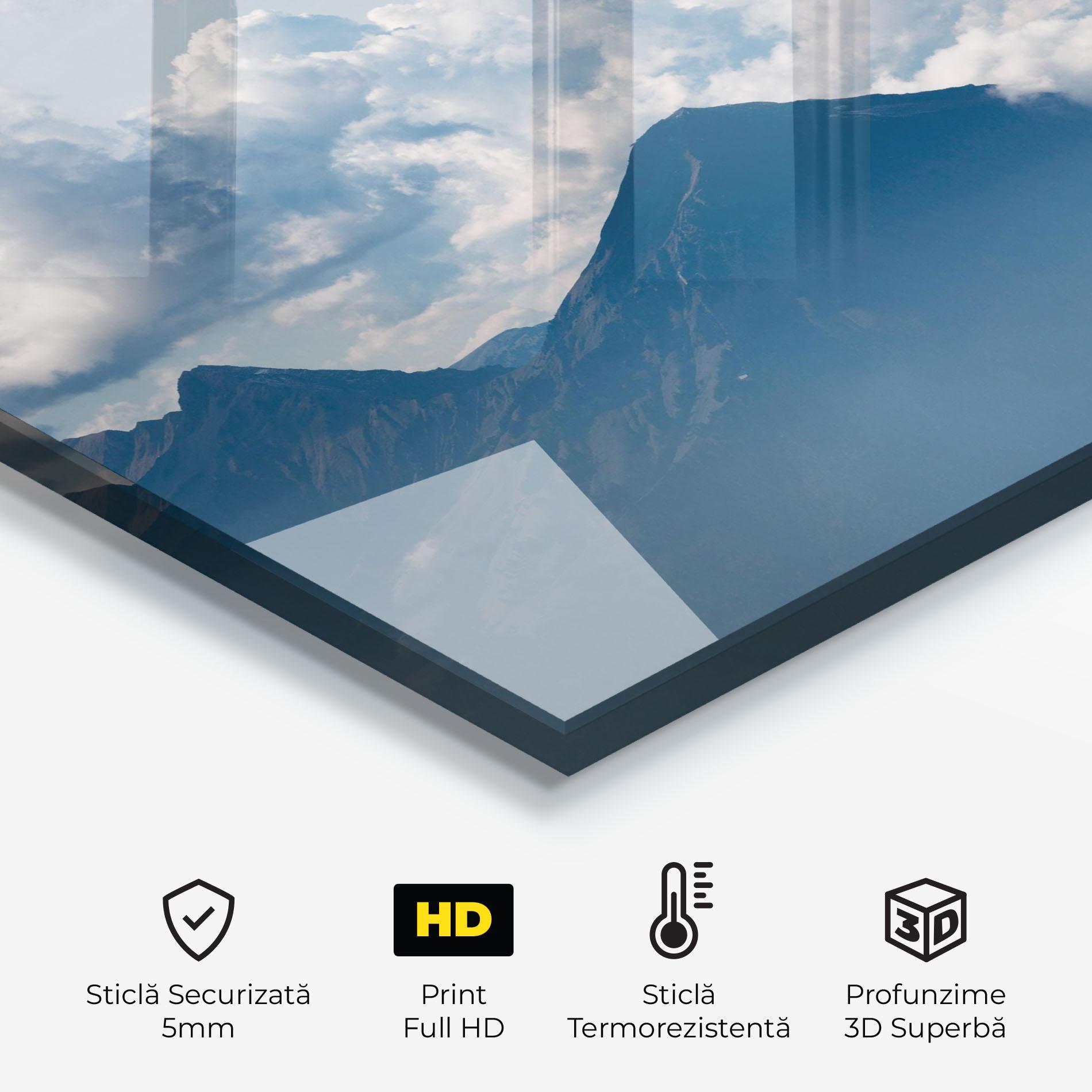 Panou Sticla Bucatarie Cloudy View Mountain mockup 2