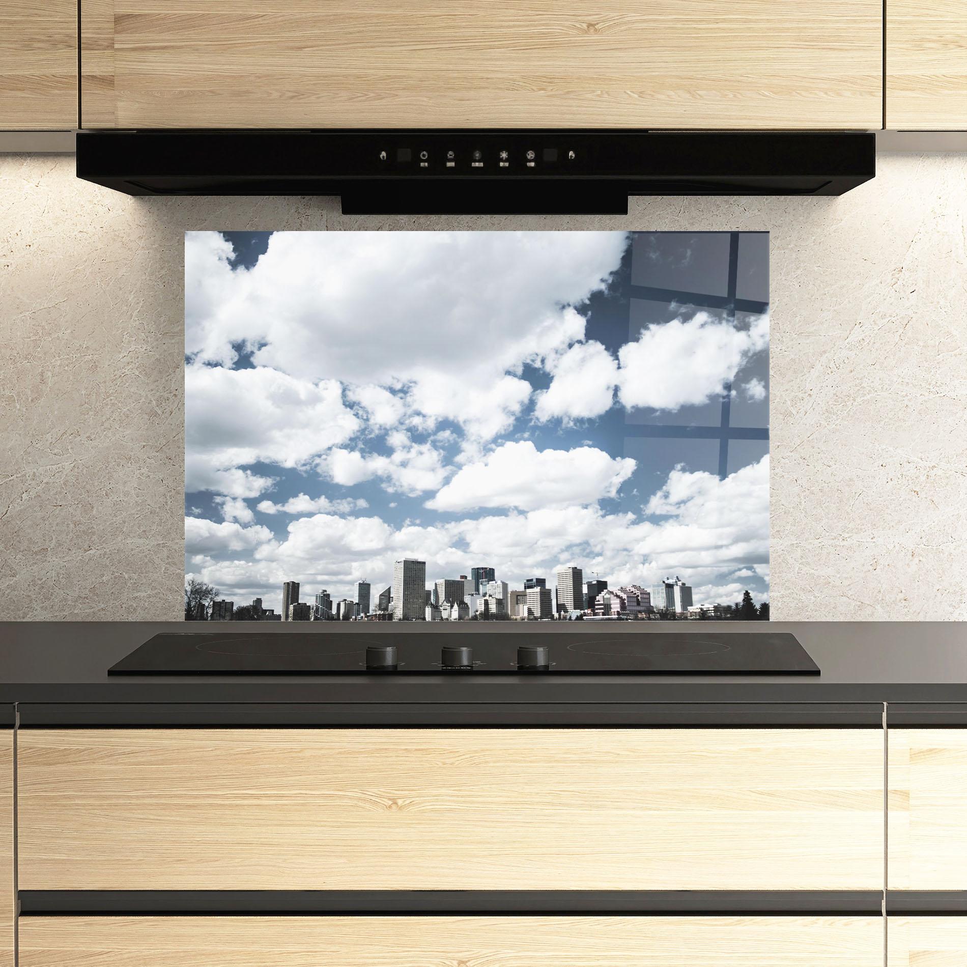 Panou Sticla Bucatarie Clouds Over City mockup 3
