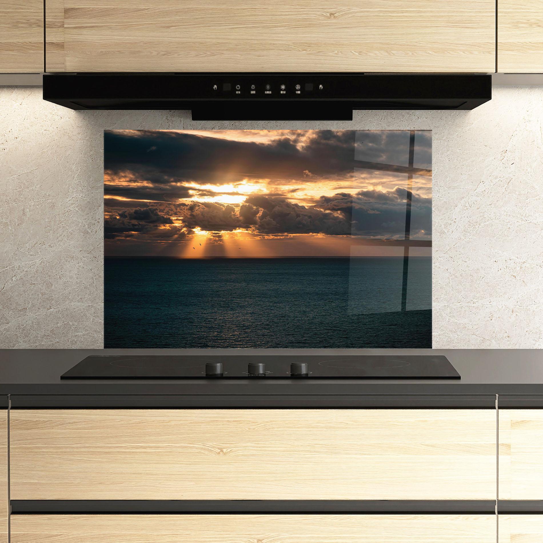 Panou Sticla Bucatarie Cloudy Sunrise mockup 3