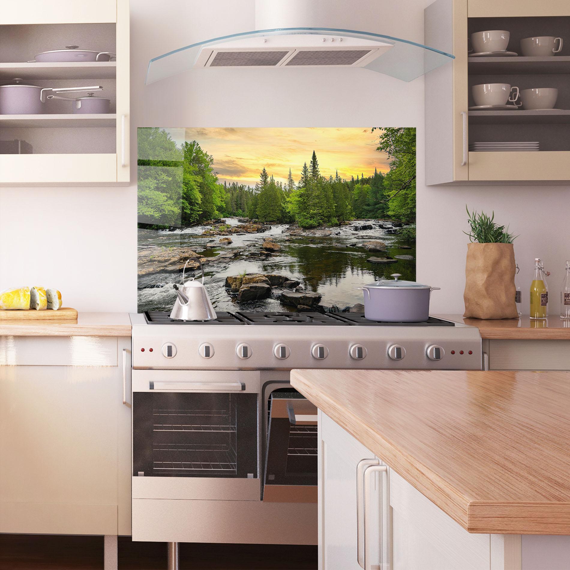 Panou Sticla Bucatarie Small River Forest mockup 1