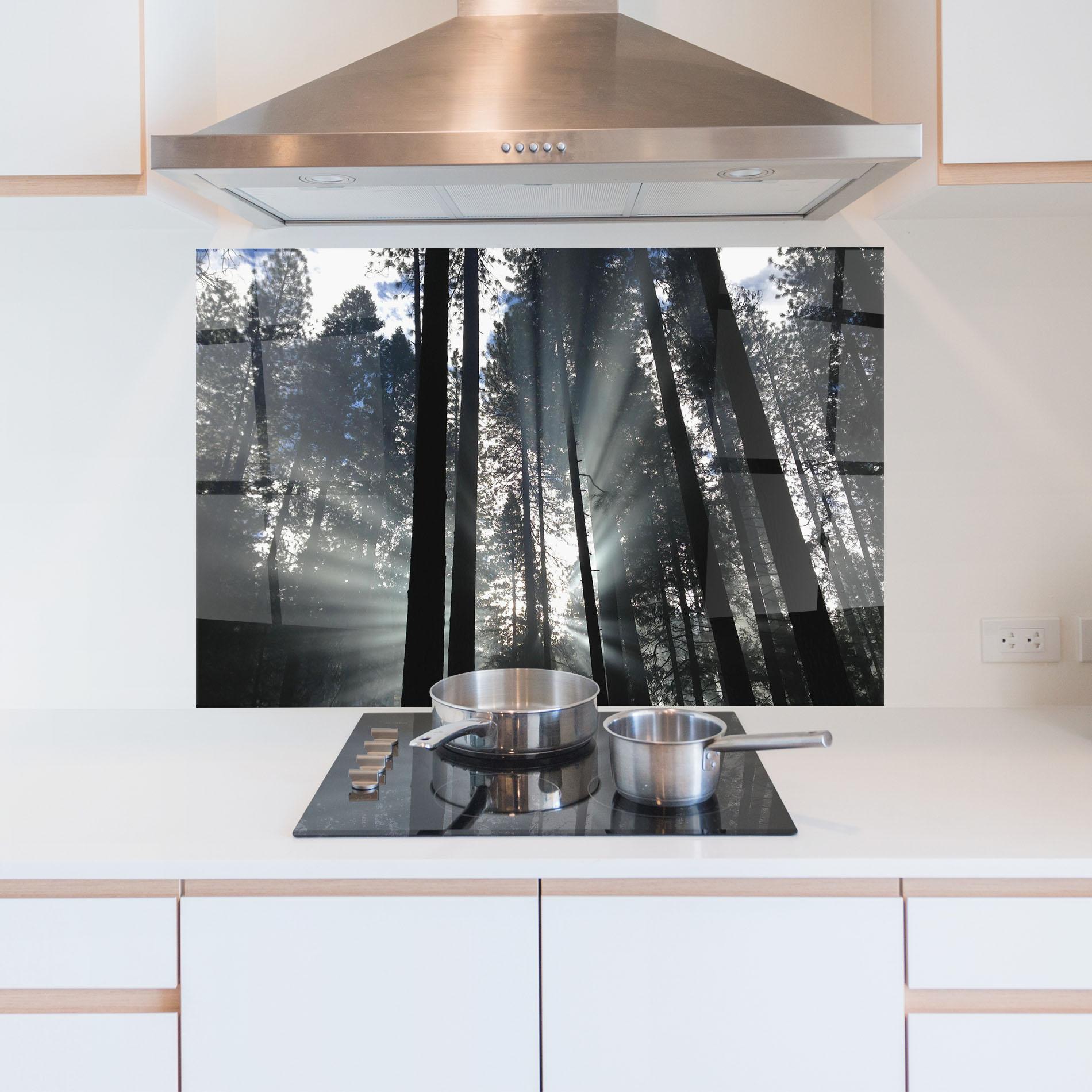 Panou Sticla Bucatarie Morning Light Forest mockup 5