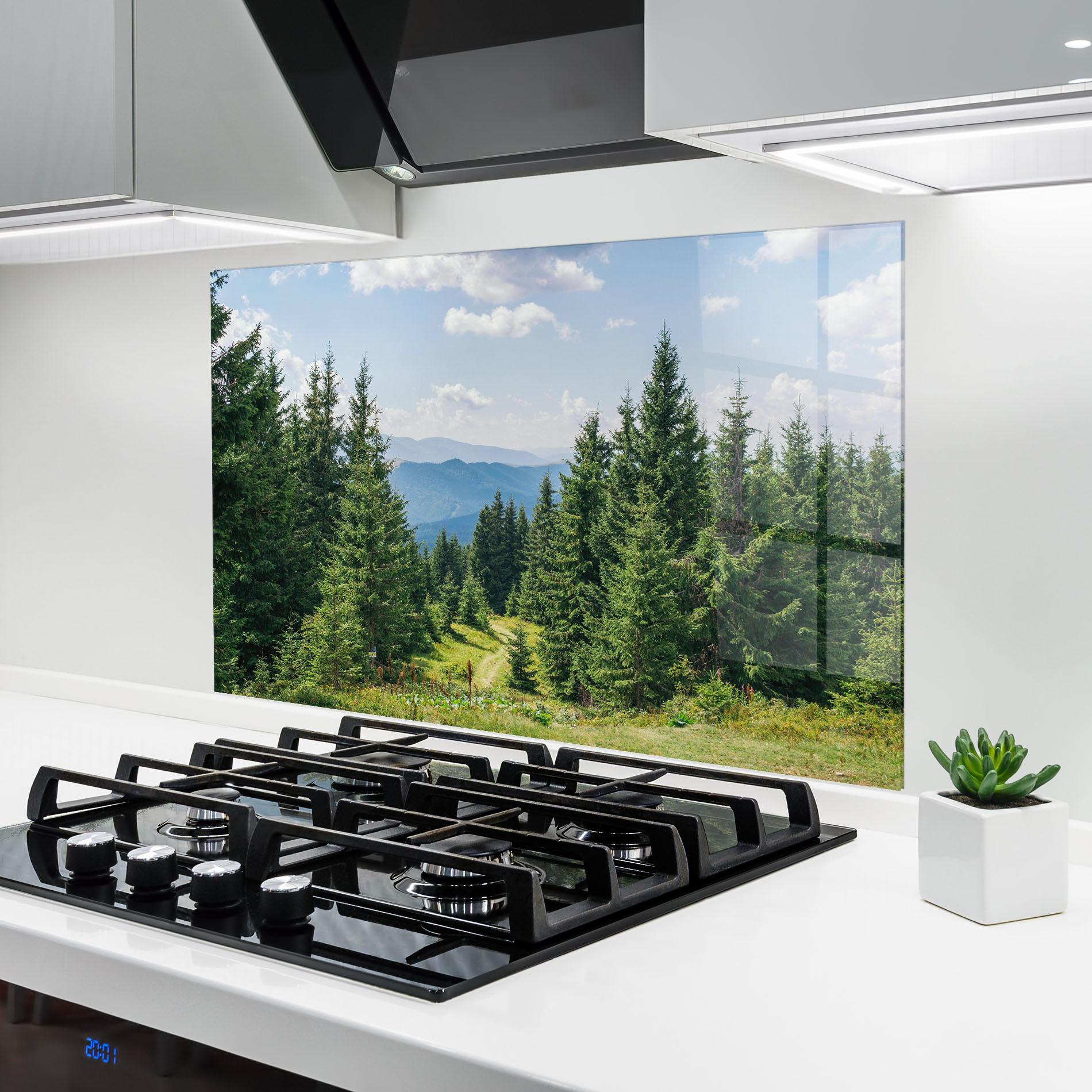 Panou Sticla Bucatarie Carpathian Mountain mockup 6