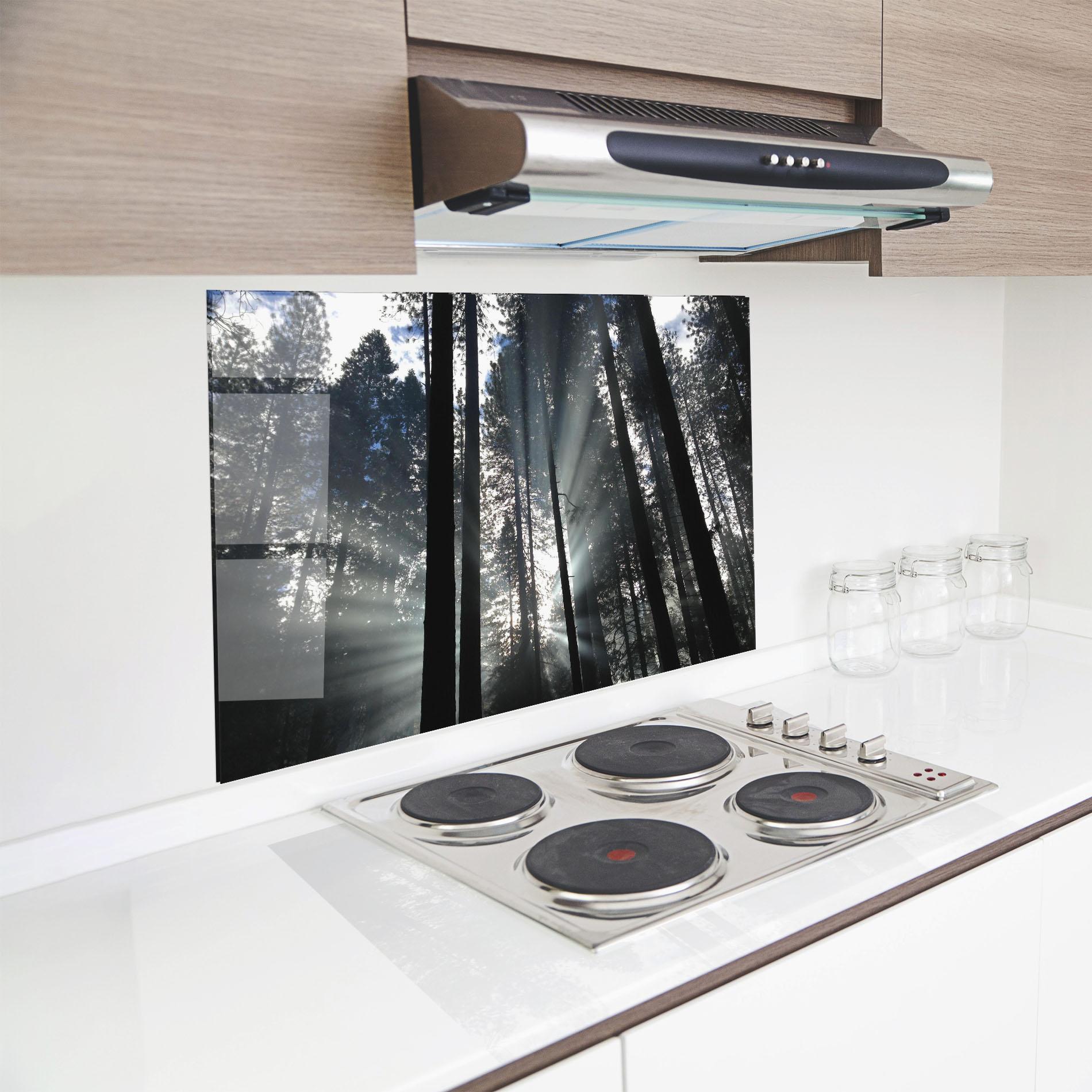 Panou Sticla Bucatarie Morning Light Forest mockup 8