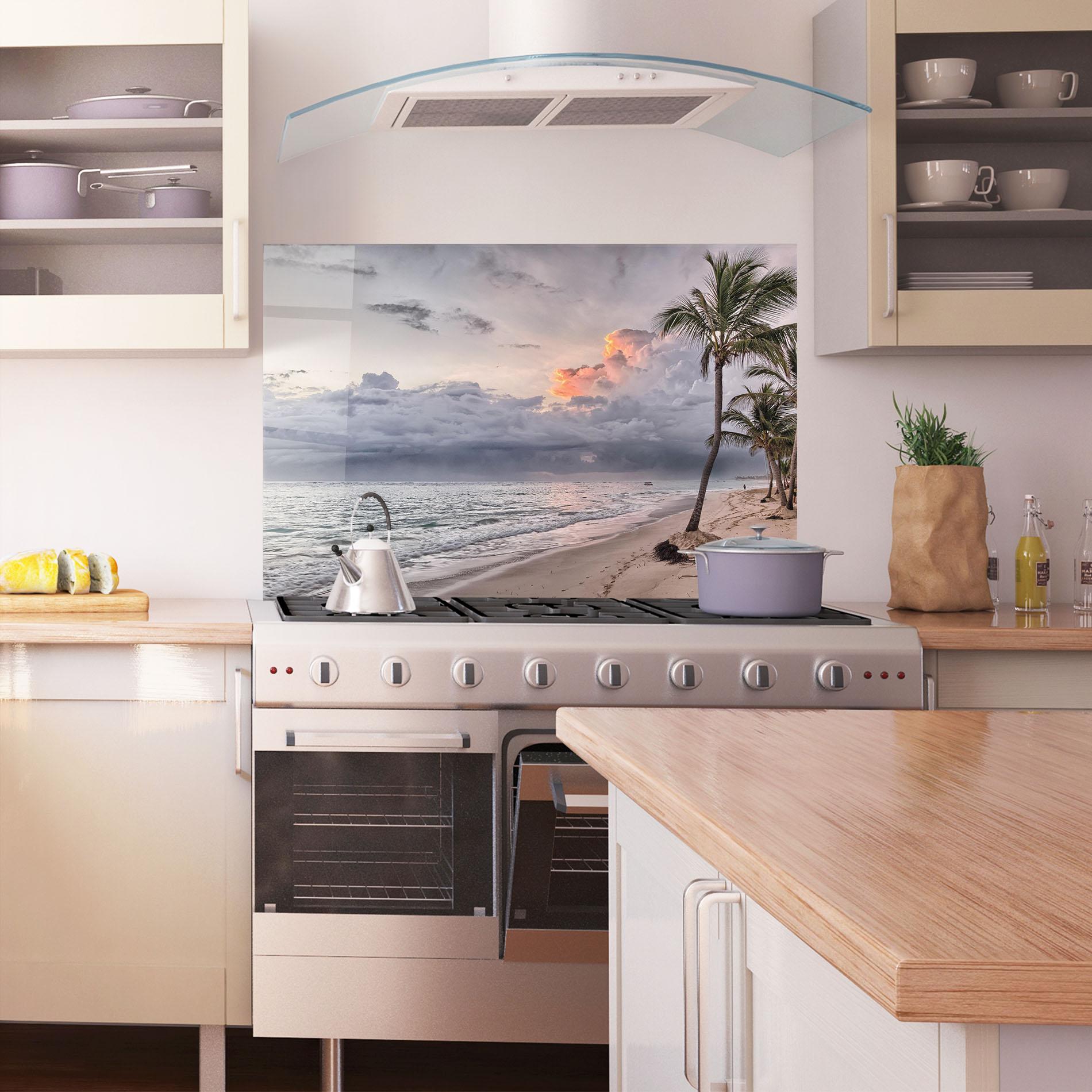 Panou Sticla Bucatarie Cloudy Beach mockup 1