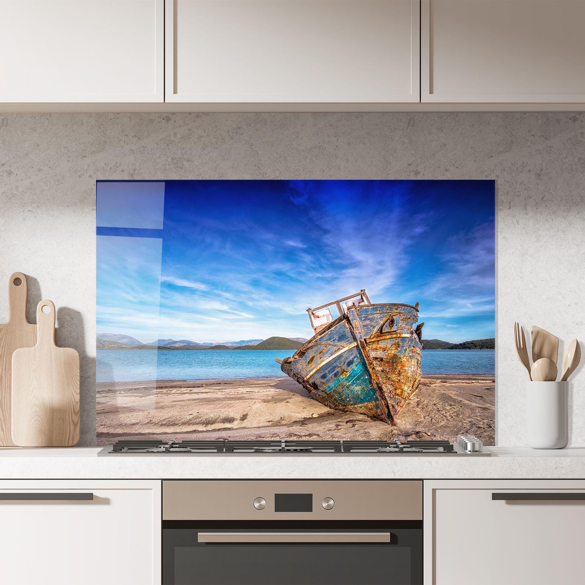 Panou Sticla Bucatarie Boat Blue Sky mockup 7