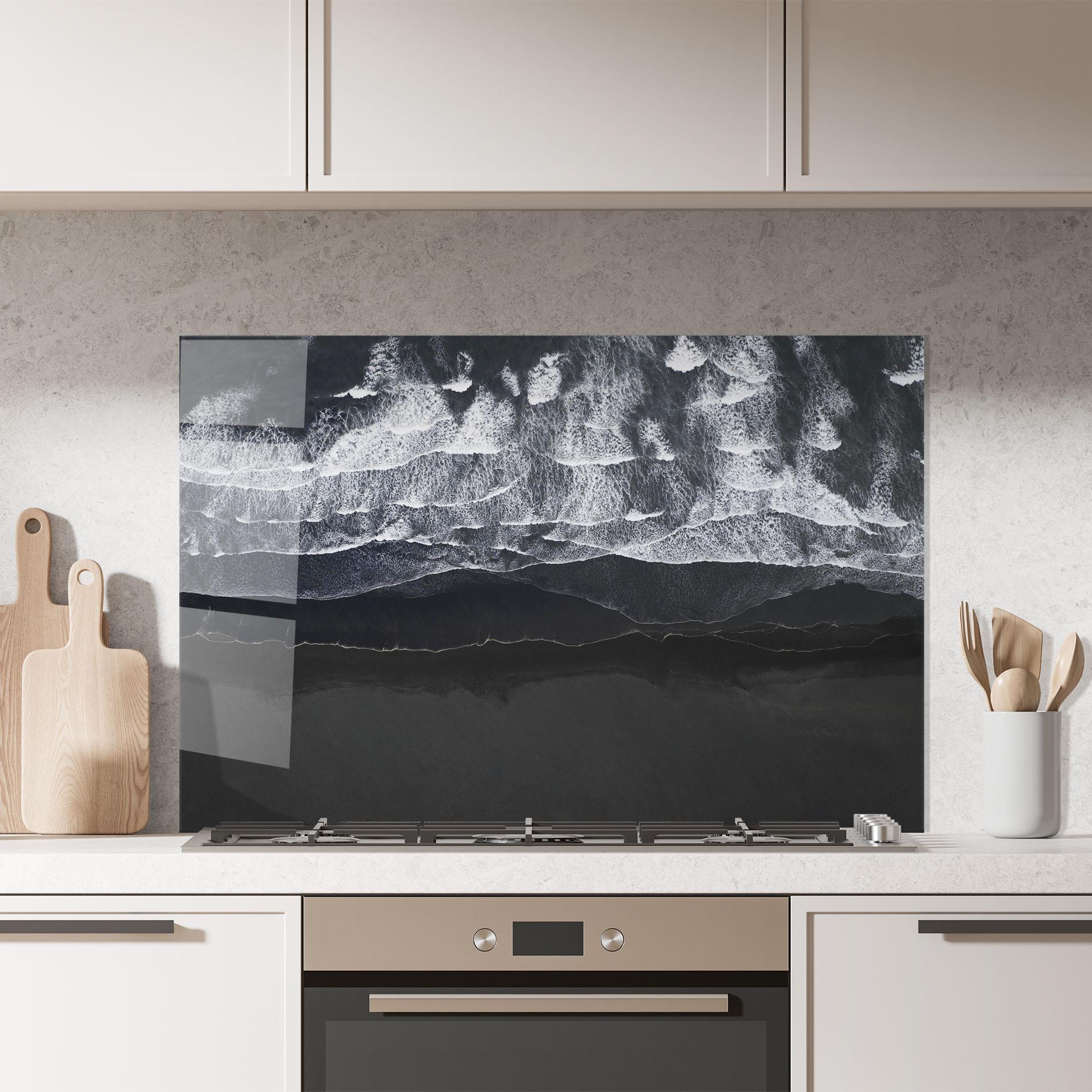 Panou Sticla Bucatarie Grey Waves Beach mockup 7