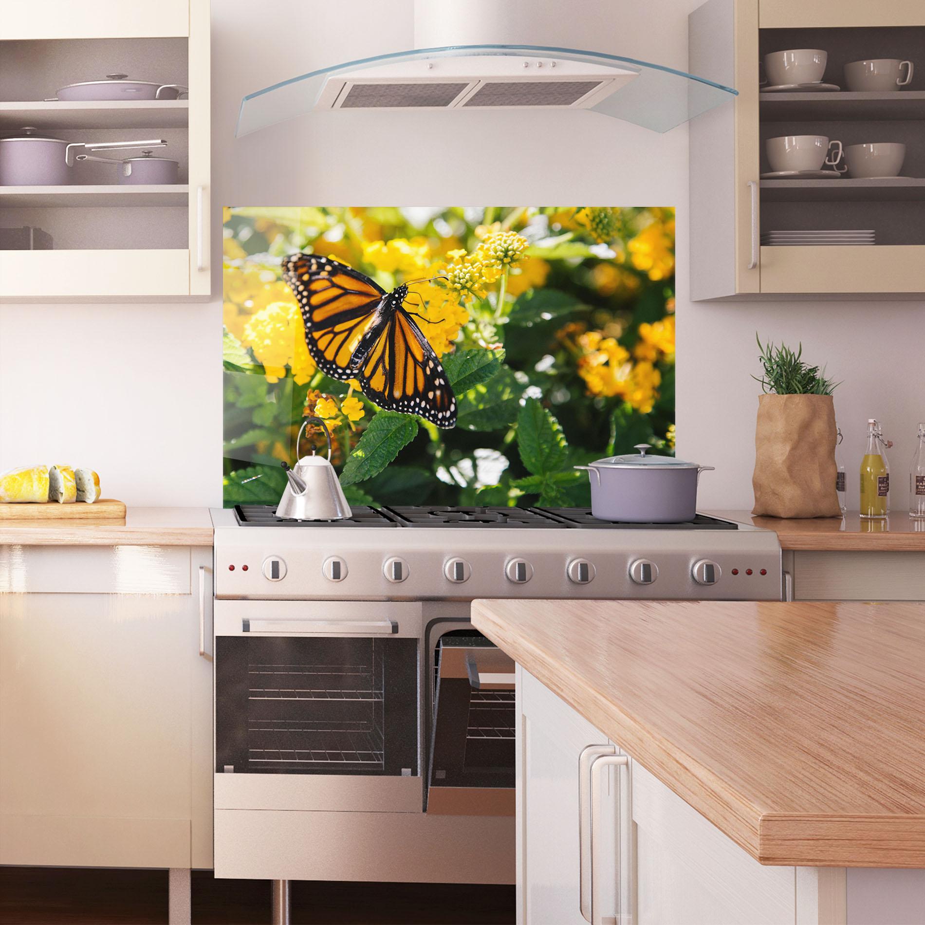 Panou Sticla Bucatarie Orange Spring Butterfly mockup 1