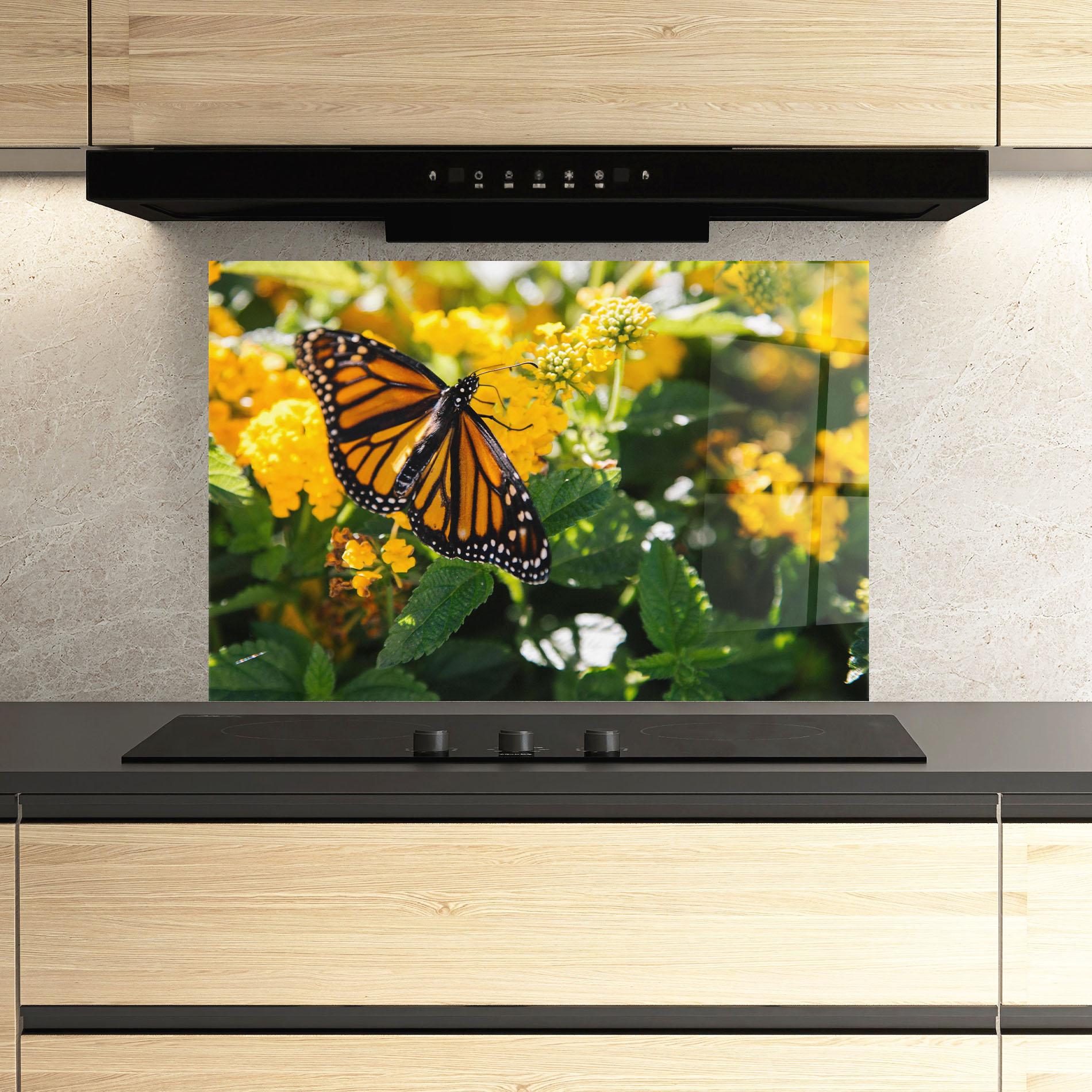 Panou Sticla Bucatarie Orange Spring Butterfly mockup 3