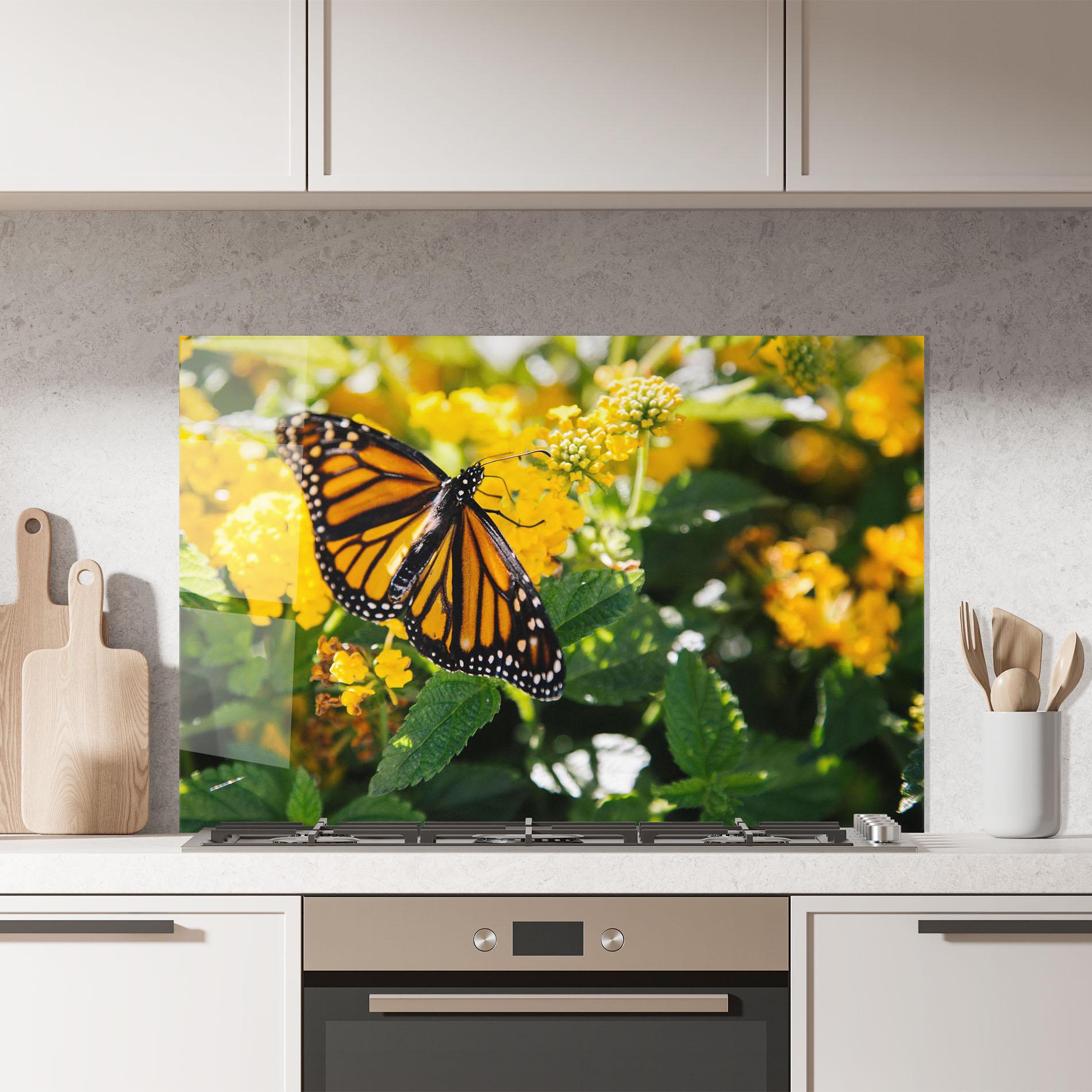 Panou Sticla Bucatarie Orange Spring Butterfly mockup 7