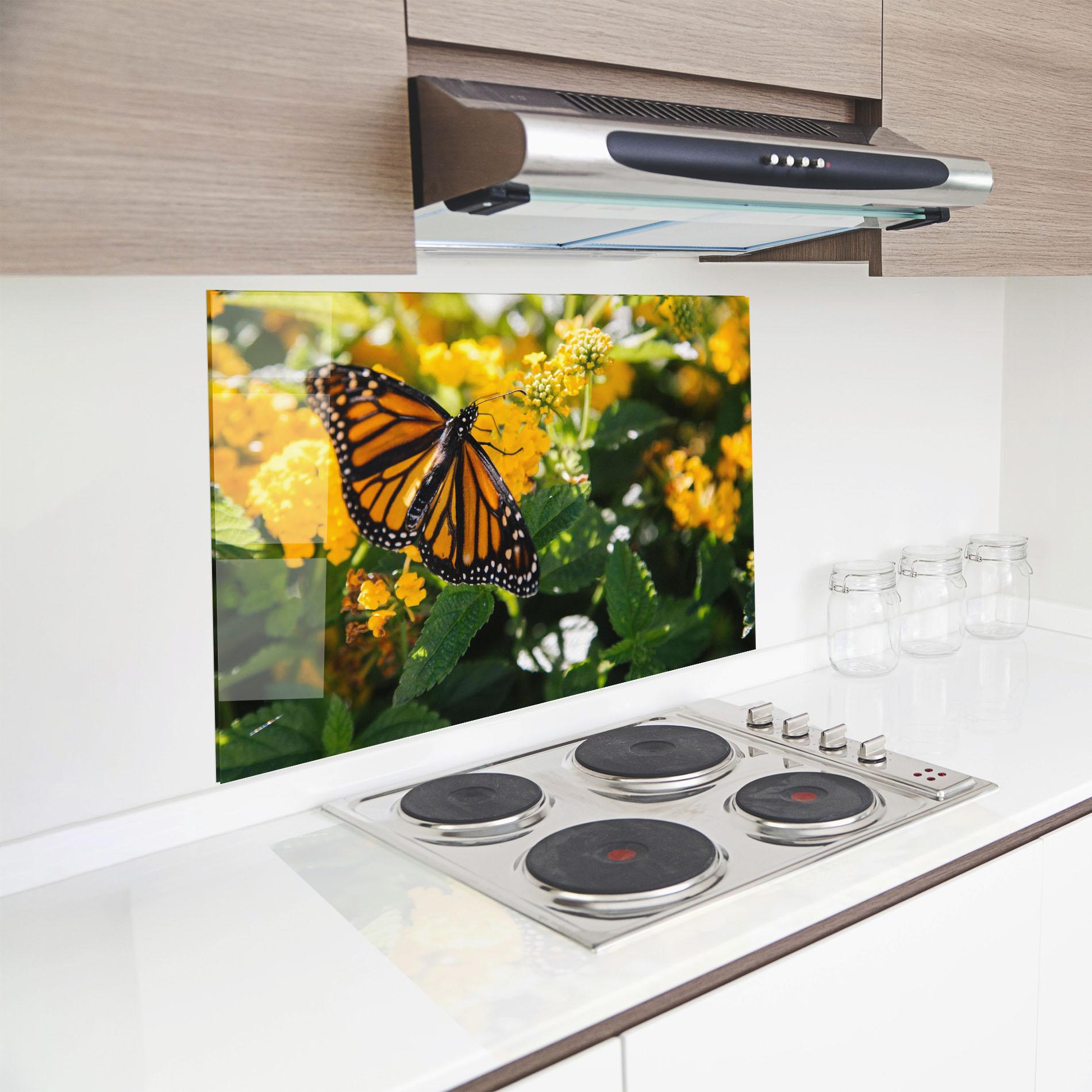 Panou Sticla Bucatarie Orange Spring Butterfly mockup 8